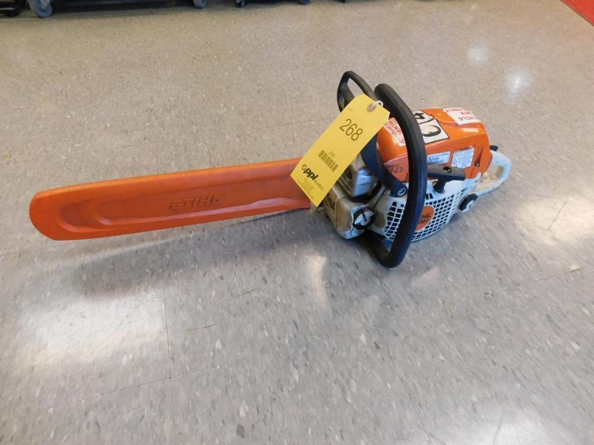 Stihl MS291 18" Gas Bar Chain Saw (#64) (LOCATION: 318 N. Milwaukee Ave., Wheeling, IL 60090)