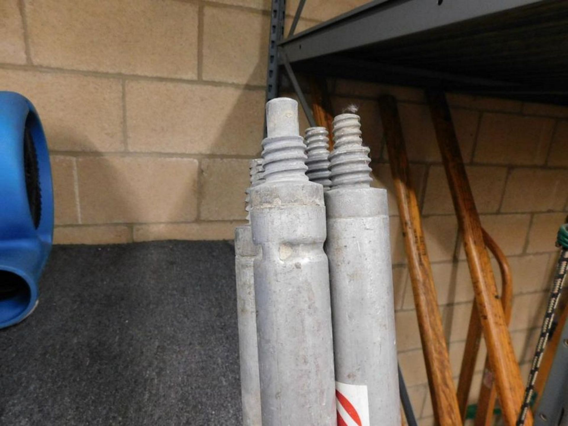 LOT: (4) Aluminum 6' Bull Float Handles (LOCATION: 318 N. Milwaukee Ave., Wheeling, IL 60090) - Image 2 of 2