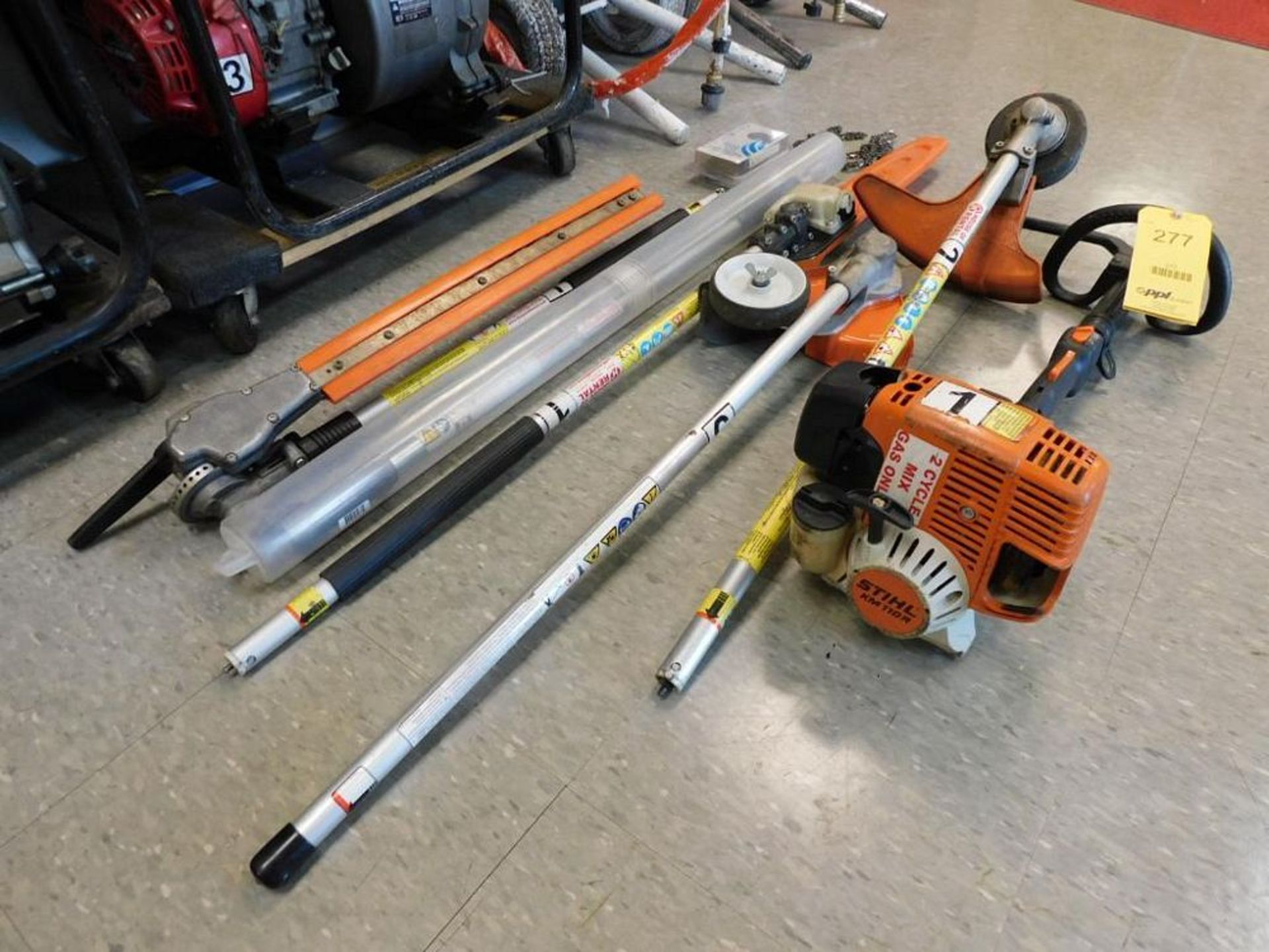 LOT: Stihl KM110R Gas Multi Tool w/Chain Saw, Edger Hedge Trimmer, Weed Whacker, Extension - Image 2 of 5