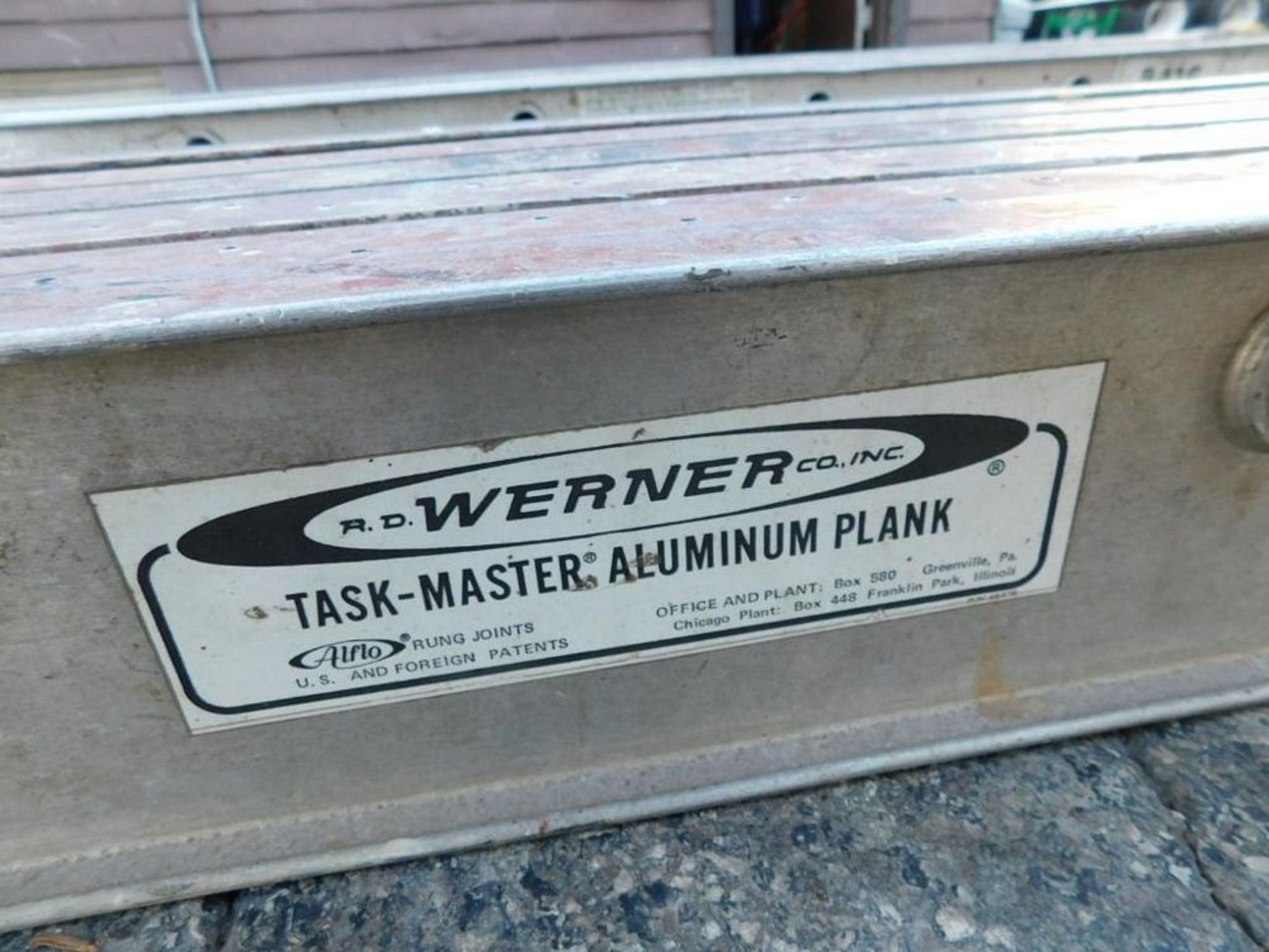 Werner 16' x 14" Task Master Aluminum Plank, Model 2416, 500 lb. Cap. (LOCATION: 318 N. Milwaukee - Image 5 of 6