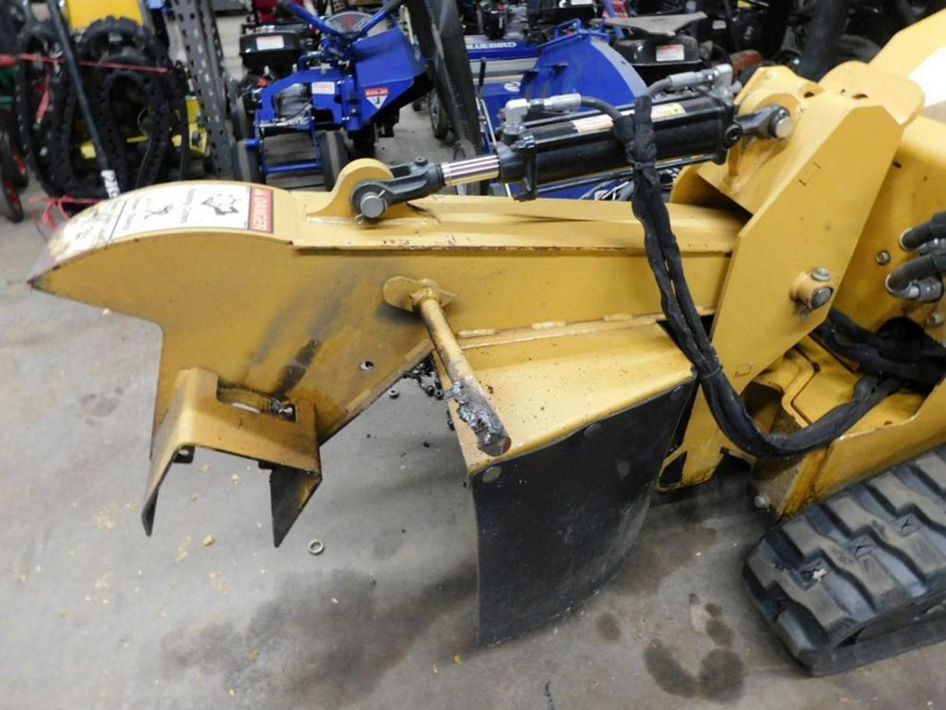 2016 Vermeer SC30 TX Gas Stump Cutter, VIN 1VRC070N8G1001841, 586 Indicated Hours (#02) (LOCATION: - Image 3 of 11