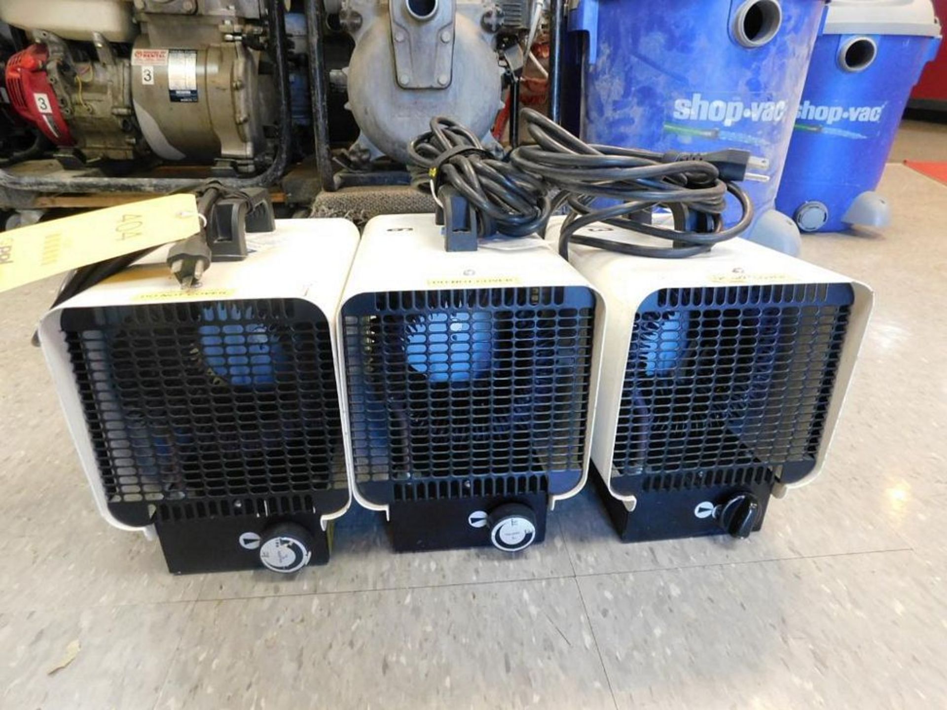 LOT: (3) Heat Wagon 1,500 watt Commercial/Industrial Movable Air Heaters (LOCATION: 318 N. Milwaukee - Image 3 of 5