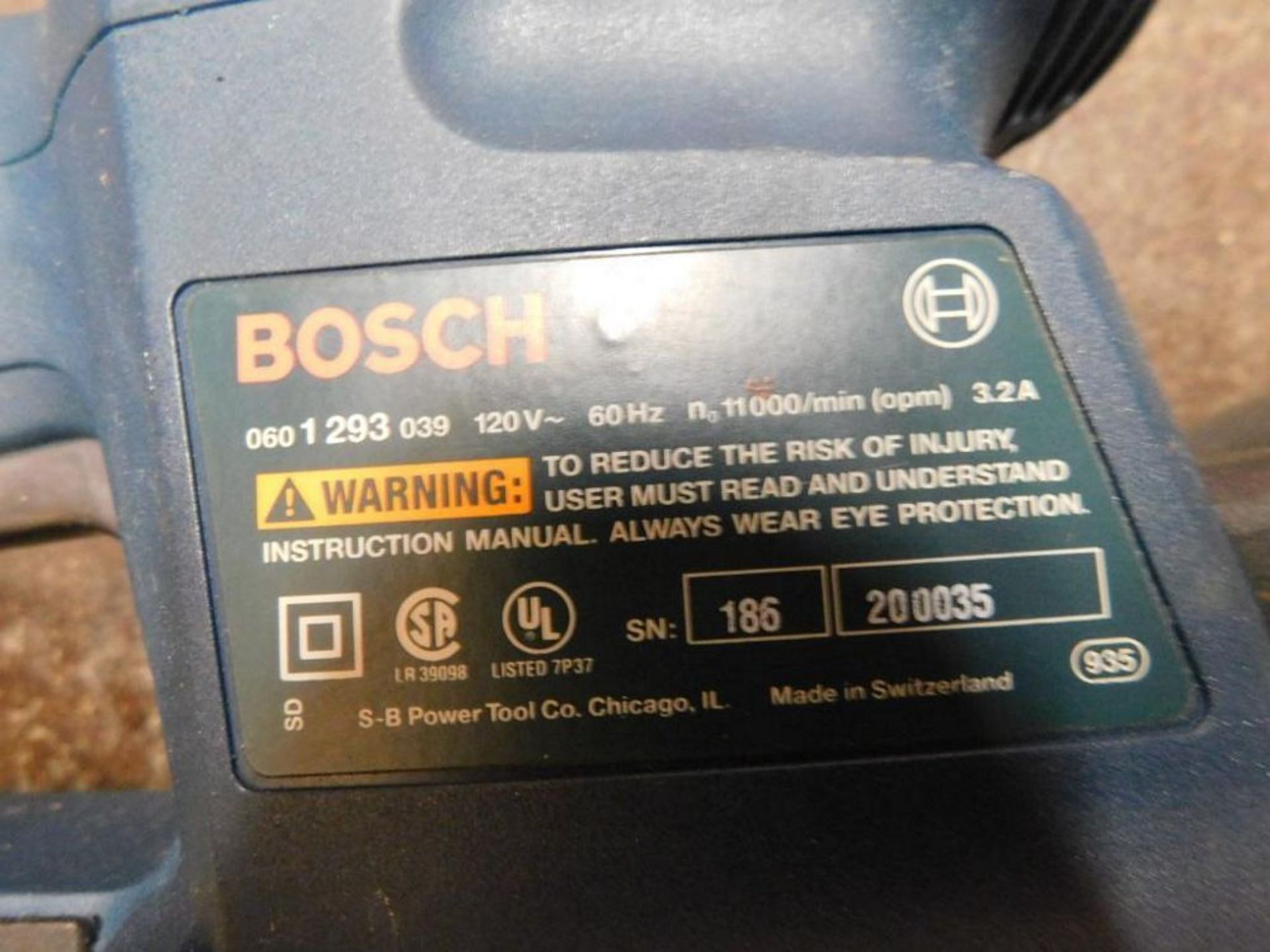 Bosch 1293 Sander w/Dust Collection Bag (LOCATION: 318 N. Milwaukee Ave., Wheeling, IL 60090) - Image 4 of 4