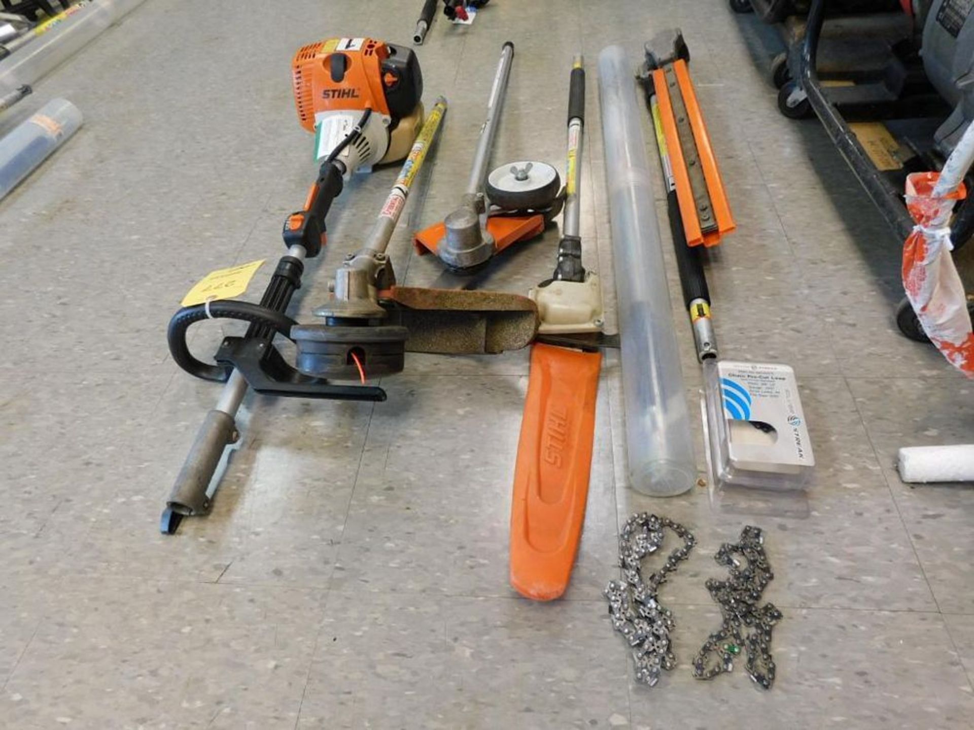 LOT: Stihl KM110R Gas Multi Tool w/Chain Saw, Edger Hedge Trimmer, Weed Whacker, Extension - Image 3 of 5