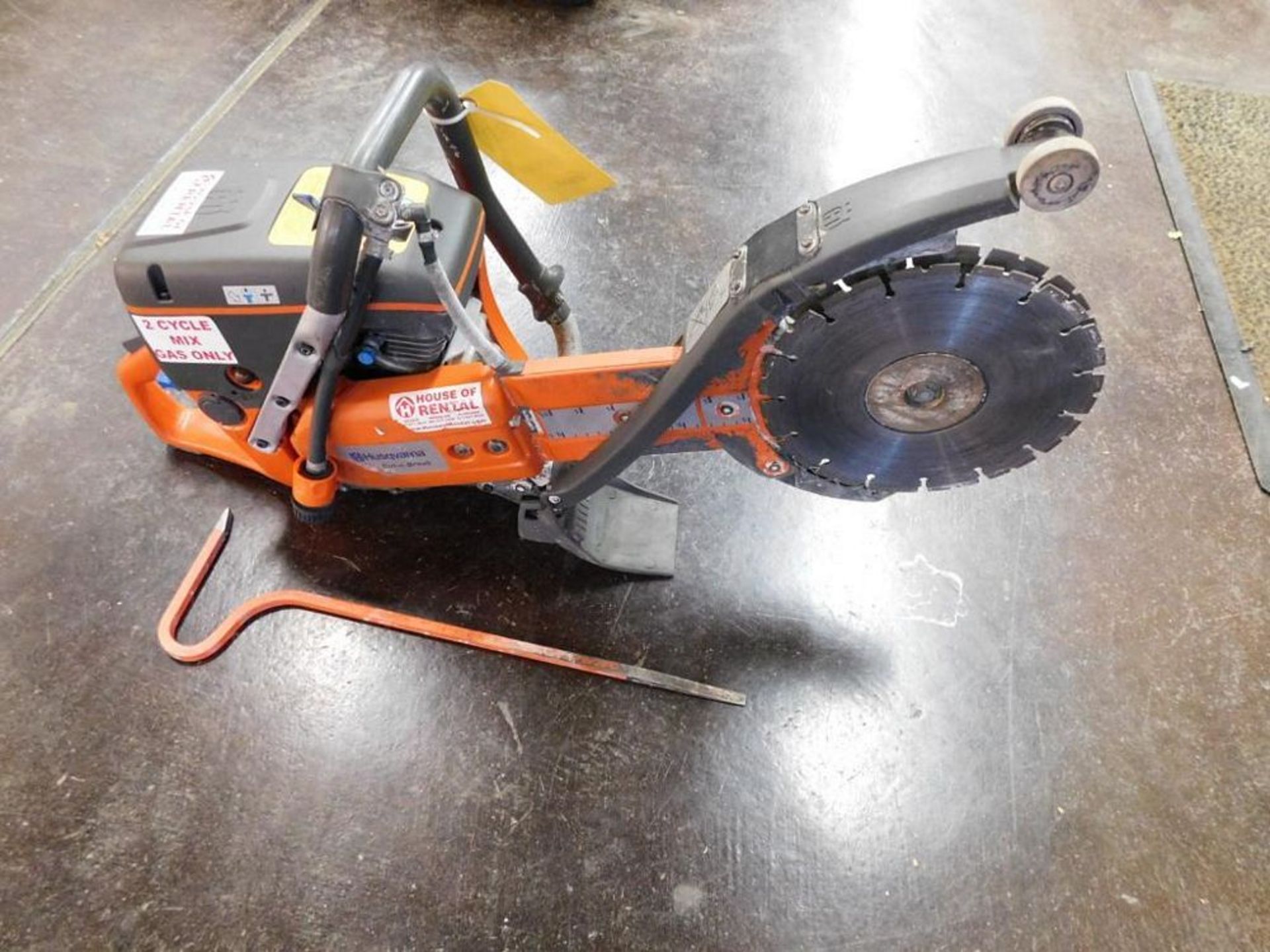 Husqvarna K760 Cut-N-Break Gas Saw w/Tool (LOCATION: 318 N. Milwaukee Ave., Wheeling, IL 60090) - Image 3 of 4