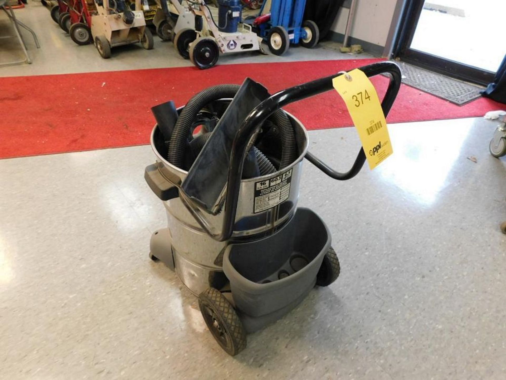 Shop Vac Contractor 16-Gallon Dry Vacuum 6.5 HP (no lid) (#38) (LOCATION: 318 N. Milwaukee Ave.,