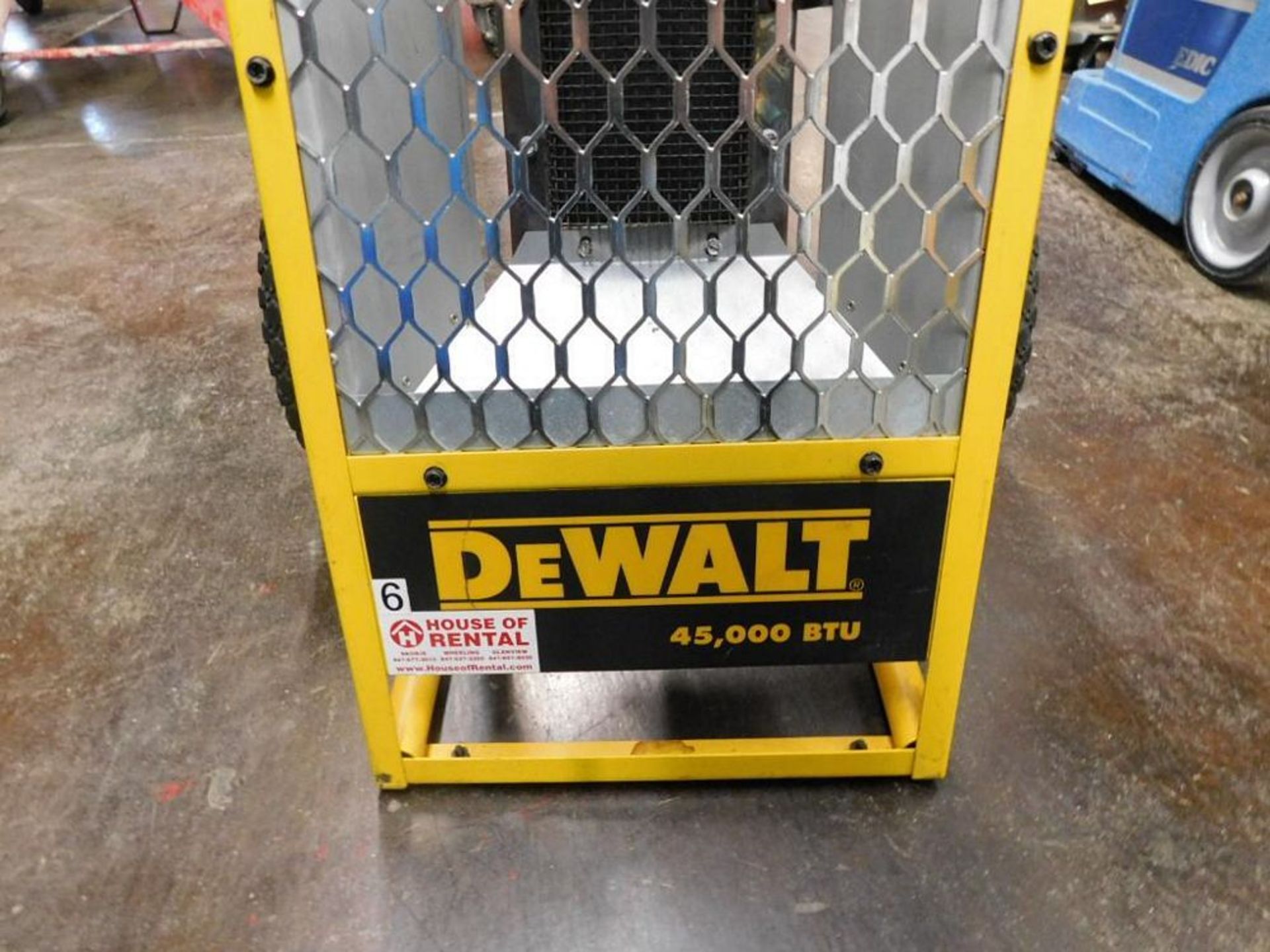 DeWalt DXH4SLP 450,000 BTU Propane Heater (LOCATION: 318 N. Milwaukee Ave., Wheeling, IL 60090) - Image 3 of 4