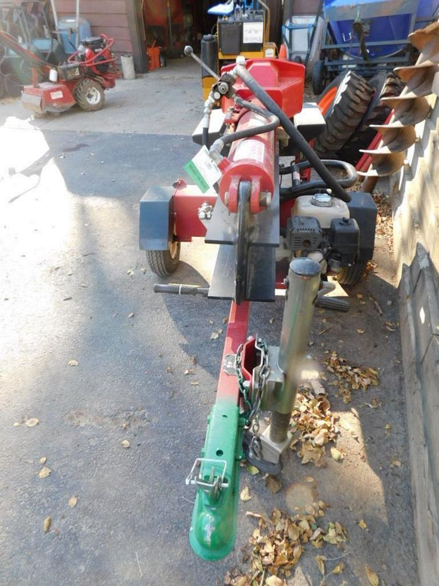 NorthStar 30-Ton Towable Log Splitter w/Honda GX200 Gas Motor, 2" Trailer Ball Hitch (#10) ( - Image 2 of 7