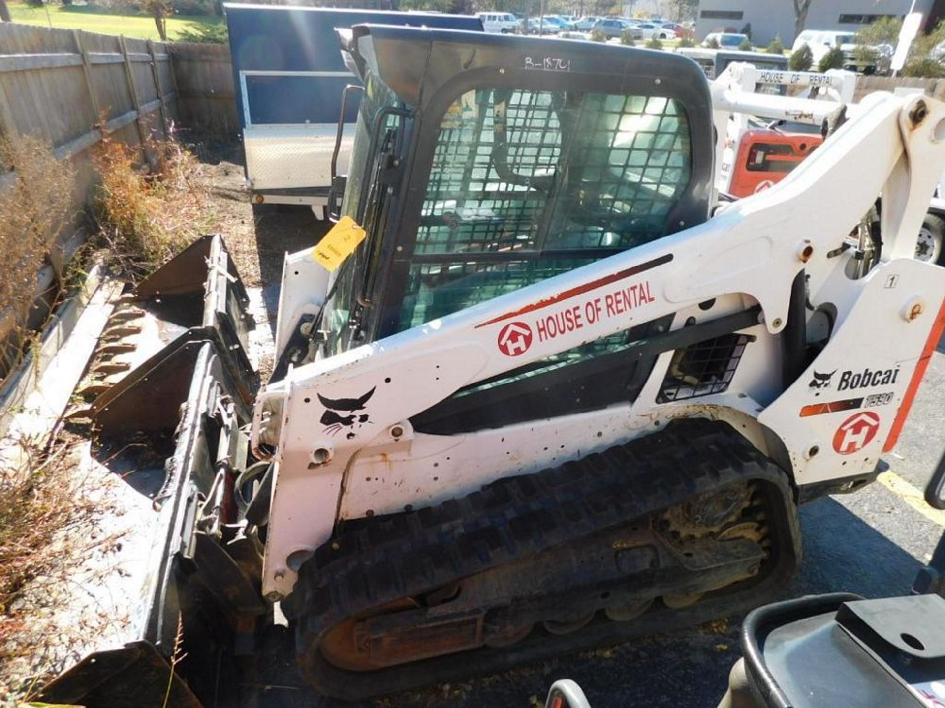 2016 Bobcat T-590 Track Skid Steer, Enclosed Cab, Heat, S/N ALJU20396, 6 ft. General Purpose Bucket, - Image 4 of 11