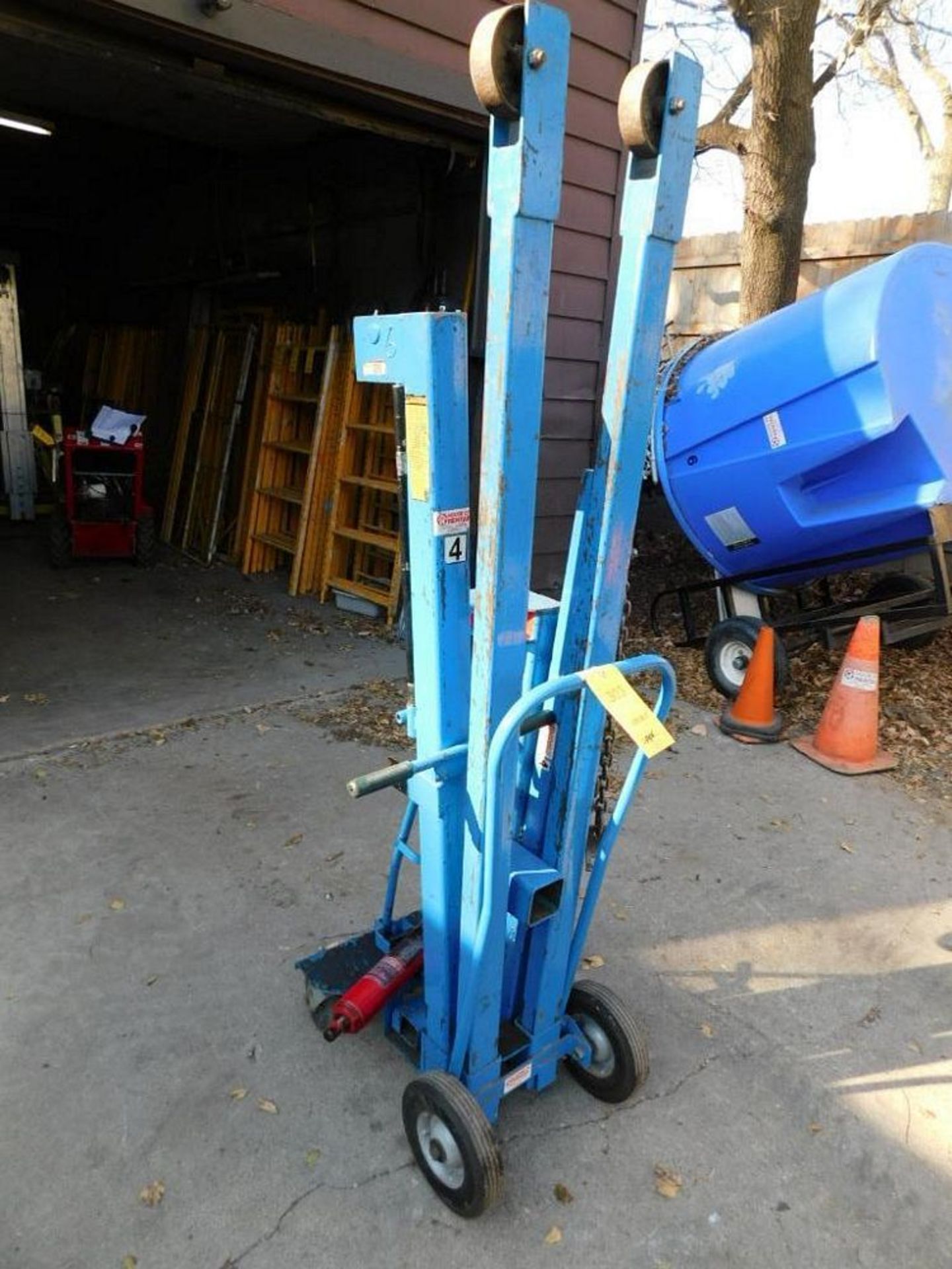 1200 lb. Max Cap. Engine Hoist w/Strongway 3-Ton Hydraulic Long Ram Jack (LOCATION: 318 N. Milwaukee - Image 3 of 5