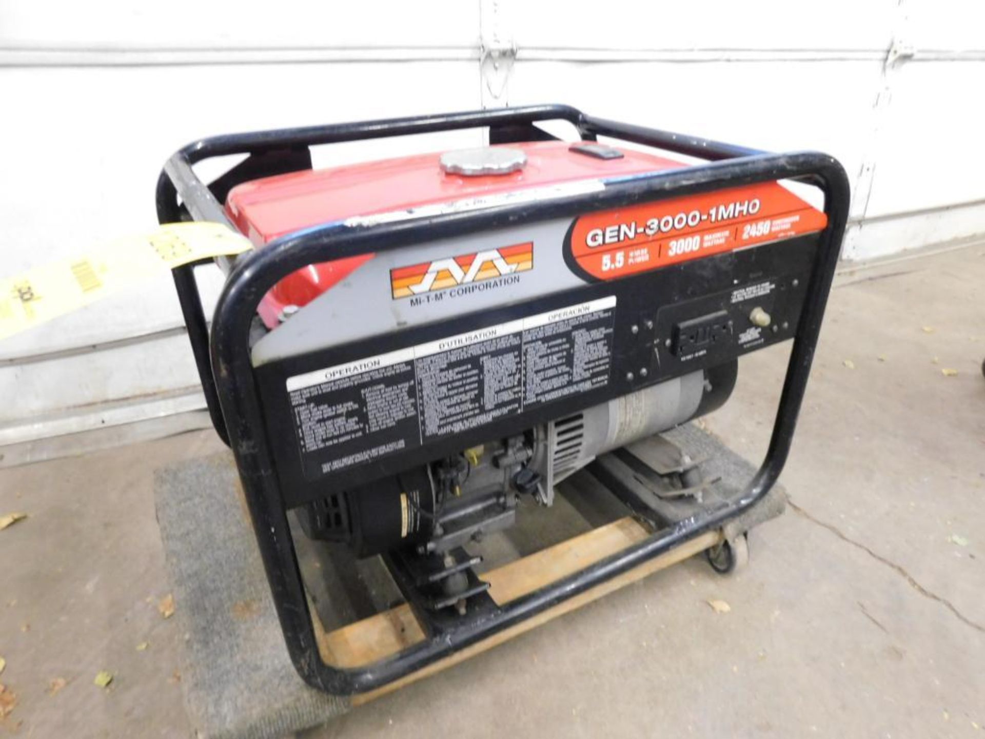 Mi-T-M Gen-3000-1MHO 3000 Watt Gas Generator w/Honda GX160 5.5 Motor, S/N 40029972, 01-18 amp. (#29)