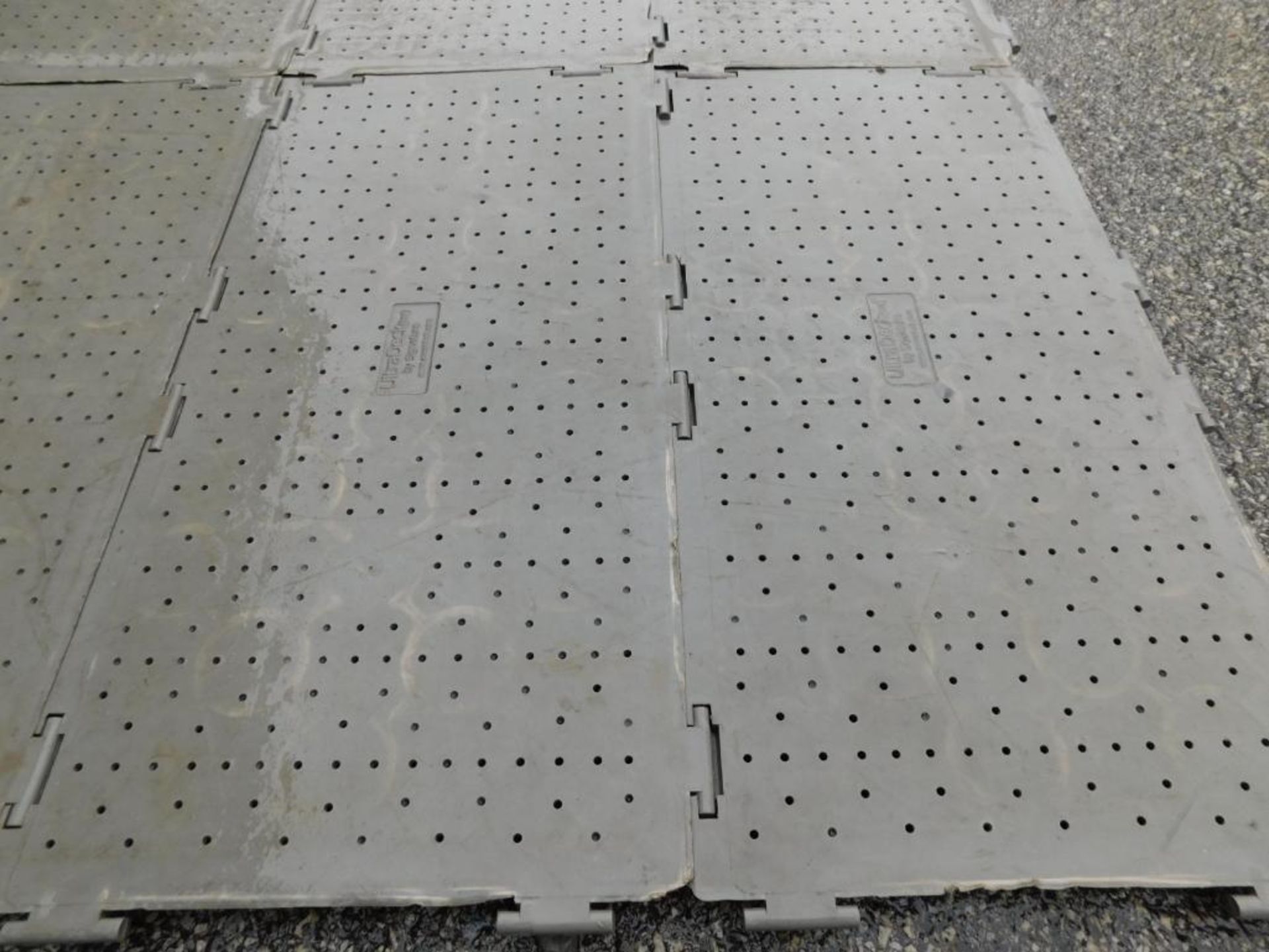 LOT: (50) 4' x 4' Event Deck Portable Flooring w/Drain Holes, Dark Gray, B Grade (LOCATION: 5115 - Image 3 of 3