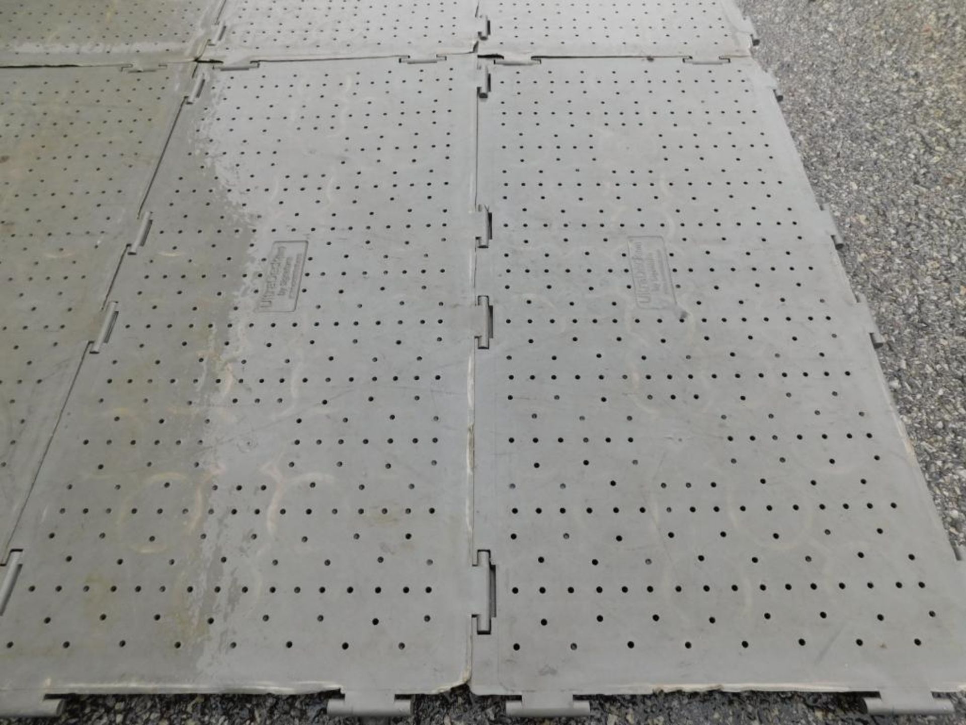 LOT: (50) 4' x 4' Event Deck Portable Flooring w/Drain Holes, Dark Gray, B Grade (LOCATION: 5115 - Image 3 of 3