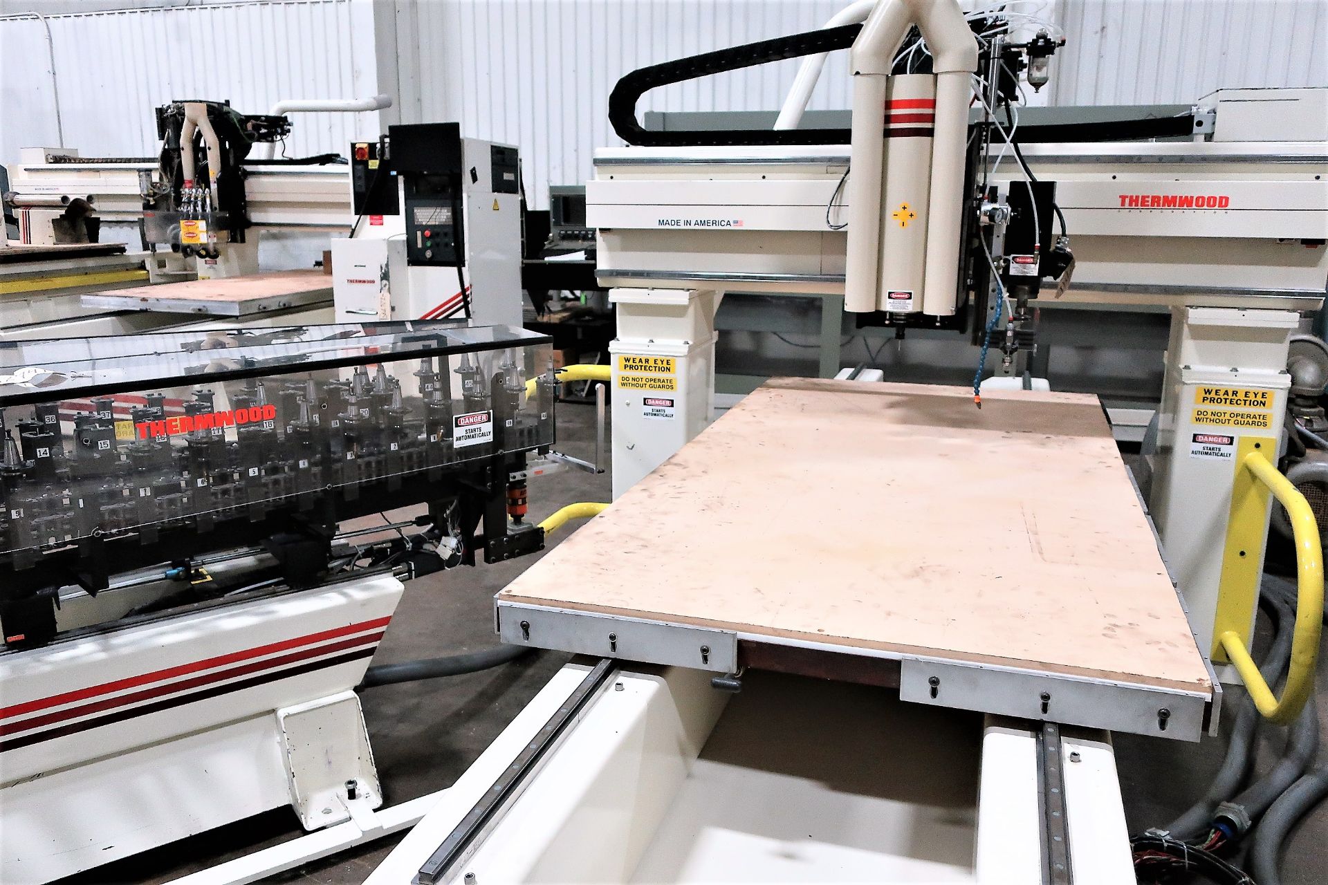 5'x10' THERMWOOD C-40 3-AXIS CNC ROUTER W/EXTENDED Z-AXIS, S/N C401880899 - Image 3 of 10