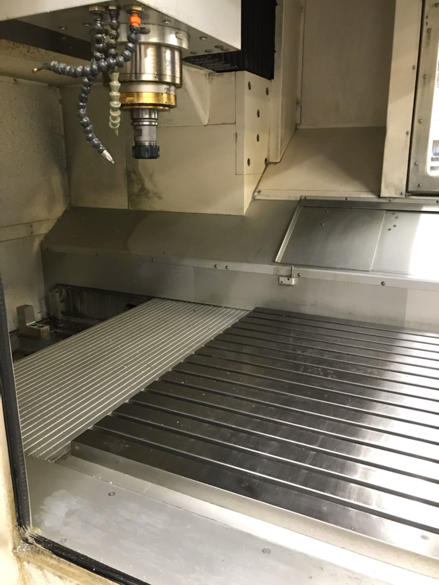 RODERS RFM 1000 CNC 3-AXIS VERTICAL MACHINING CENTER, - Image 3 of 11
