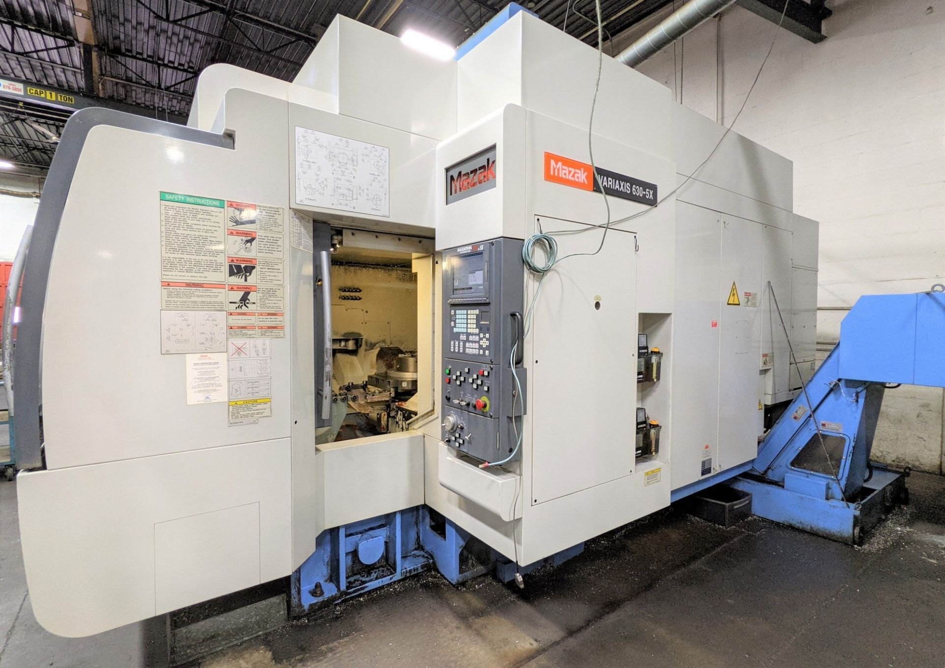 MAZAK VARIAXIS 630-5X CNC 5-AXIS VERTICAL MACHINING CENTER W/PALLET CHANGER, S/N 160371, NEW 2002