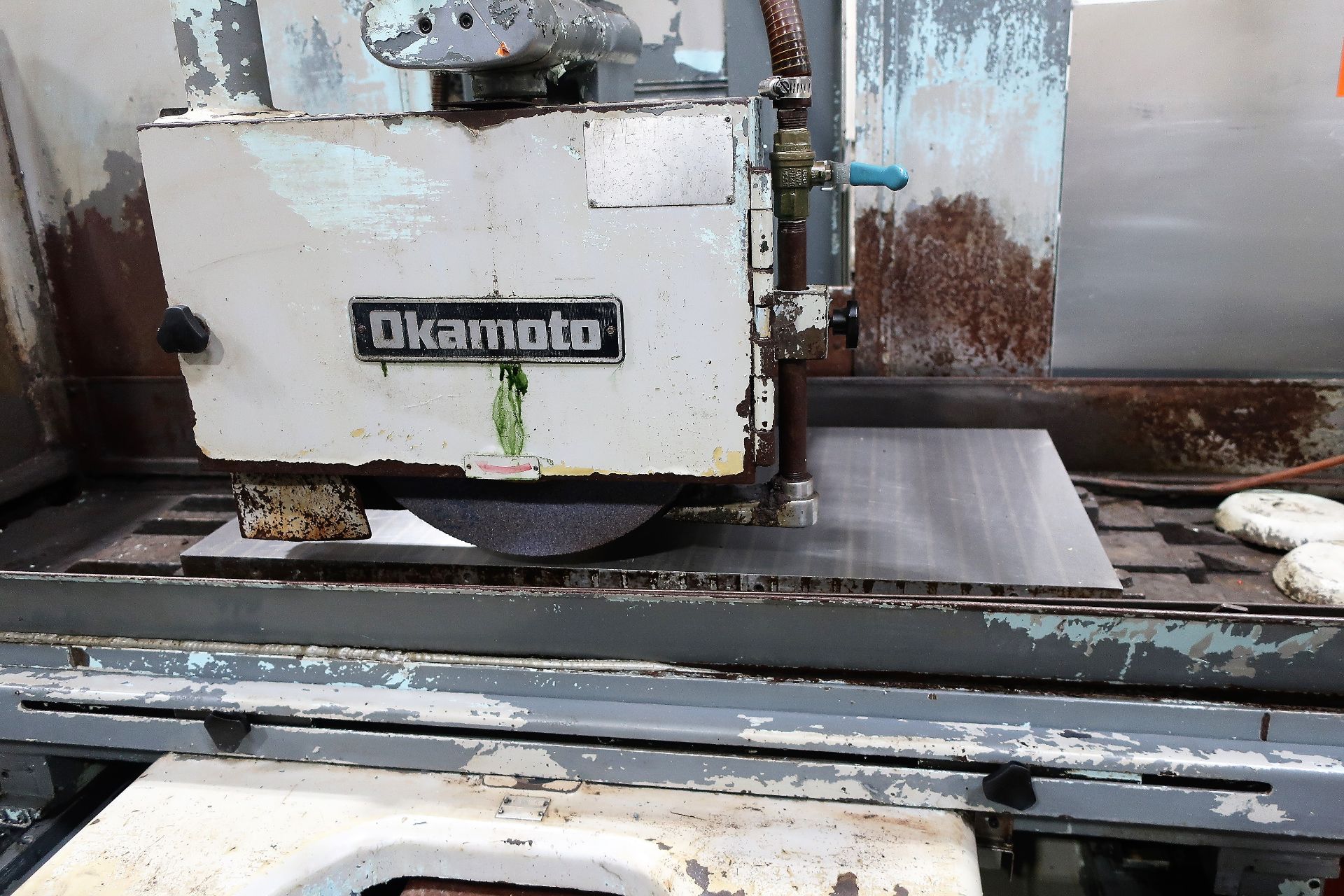 16"x32" OKAMOTO 1632N HYDRAULIC SURFACE GRINDER, S/N 8507 - Image 2 of 7