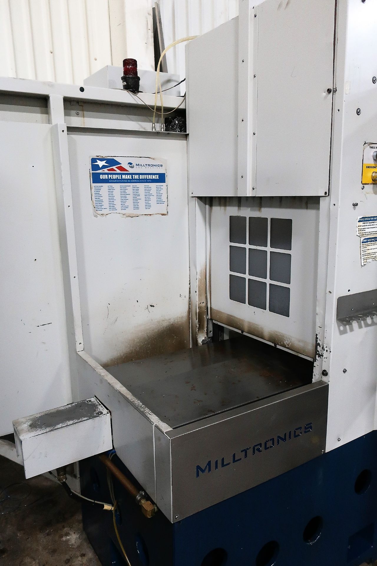 MILLTRONICS TT24 3-AXIS CNC VERTICAL MACHINING CENTER W/PALLET CHANGER, S/N 11964, NEW 2012 - Image 5 of 11