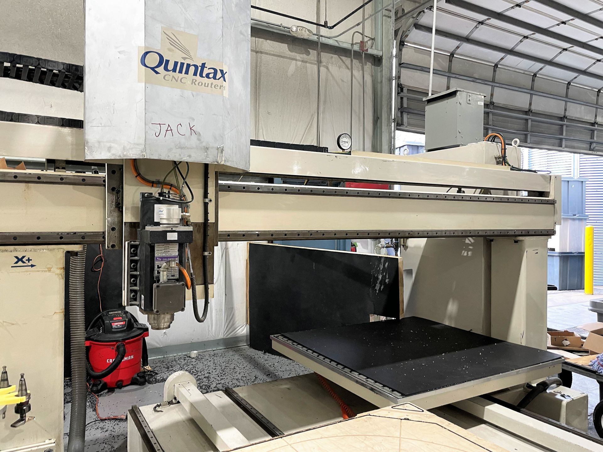QUINTAX Q3M 3-AXIS DUAL 5X5 TABLE CNC ROUTER, S/N 0-1123, NEW 2009 - Image 6 of 10