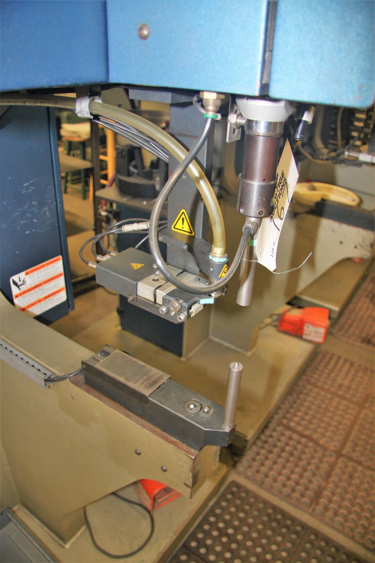 Pemserter Series 2000A Insertion Press with Bowl Feed & Assorted Tooling - Image 3 of 8