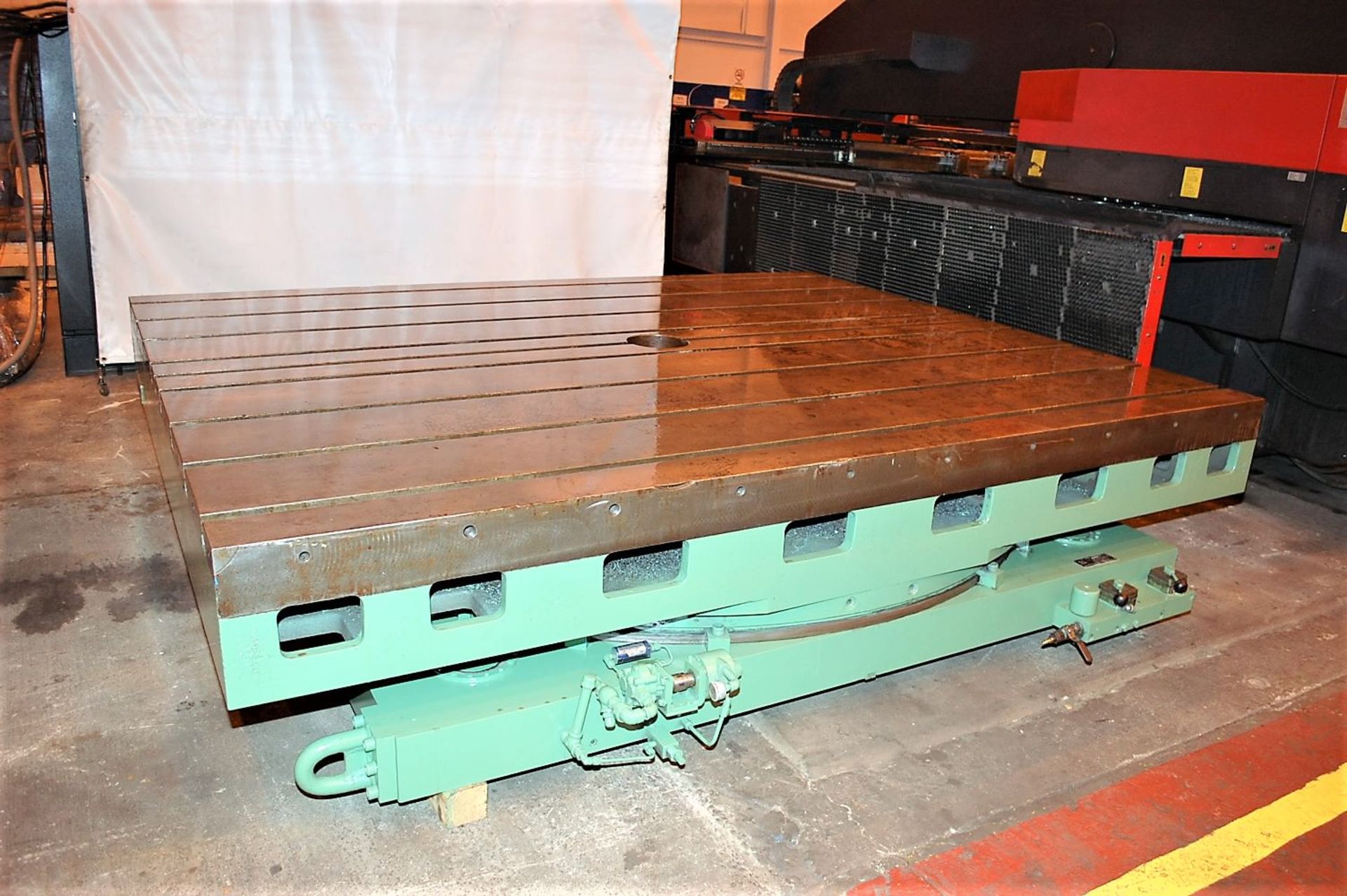 96" x 120" Giddings & Lewis Hydrostatic Rotary Table