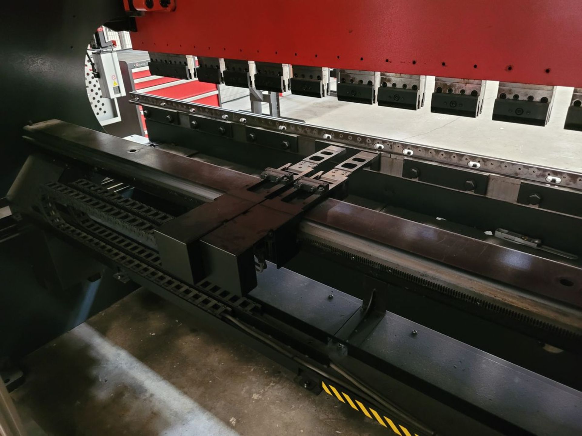 2018 Amada HM1003 110 Ton x 10’2”, 7-Axis CNC Press Brake - Image 9 of 12