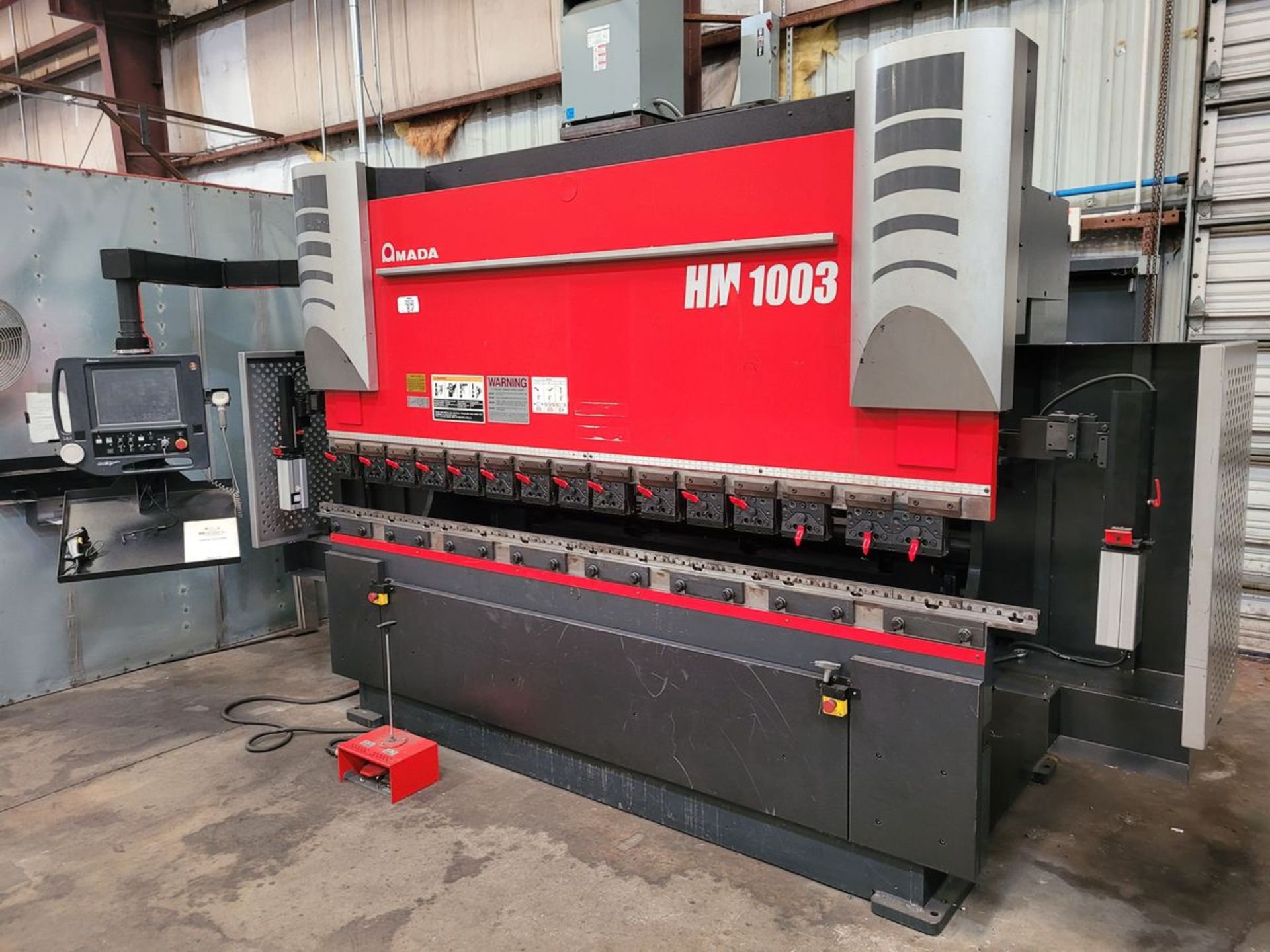 2018 Amada HM1003 110 Ton x 10’2”, 7-Axis CNC Press Brake - Image 4 of 12