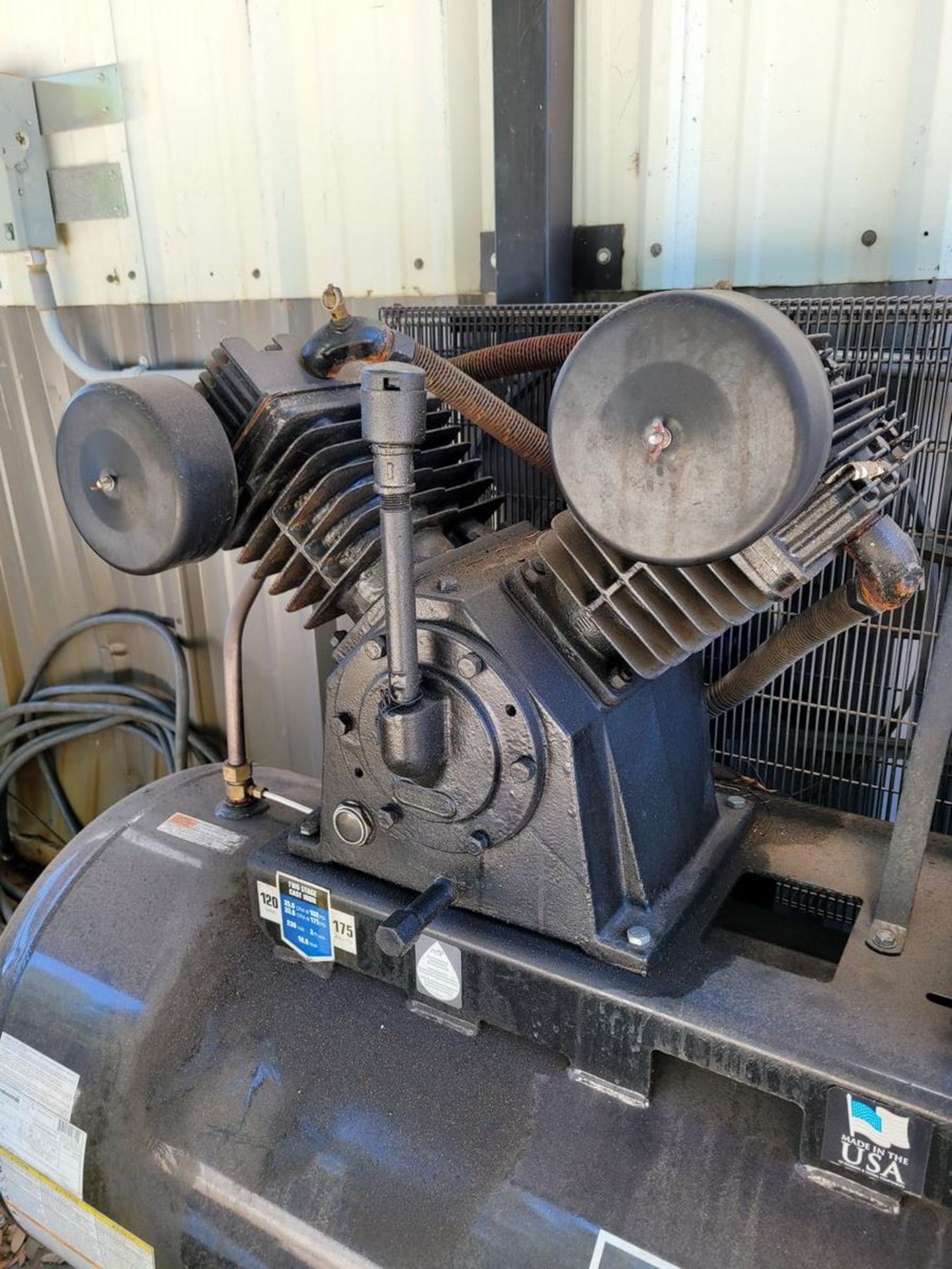 Industrial Air Machine Mdl. IH9919910 10HP Horizontal Air Compressor - Image 2 of 6