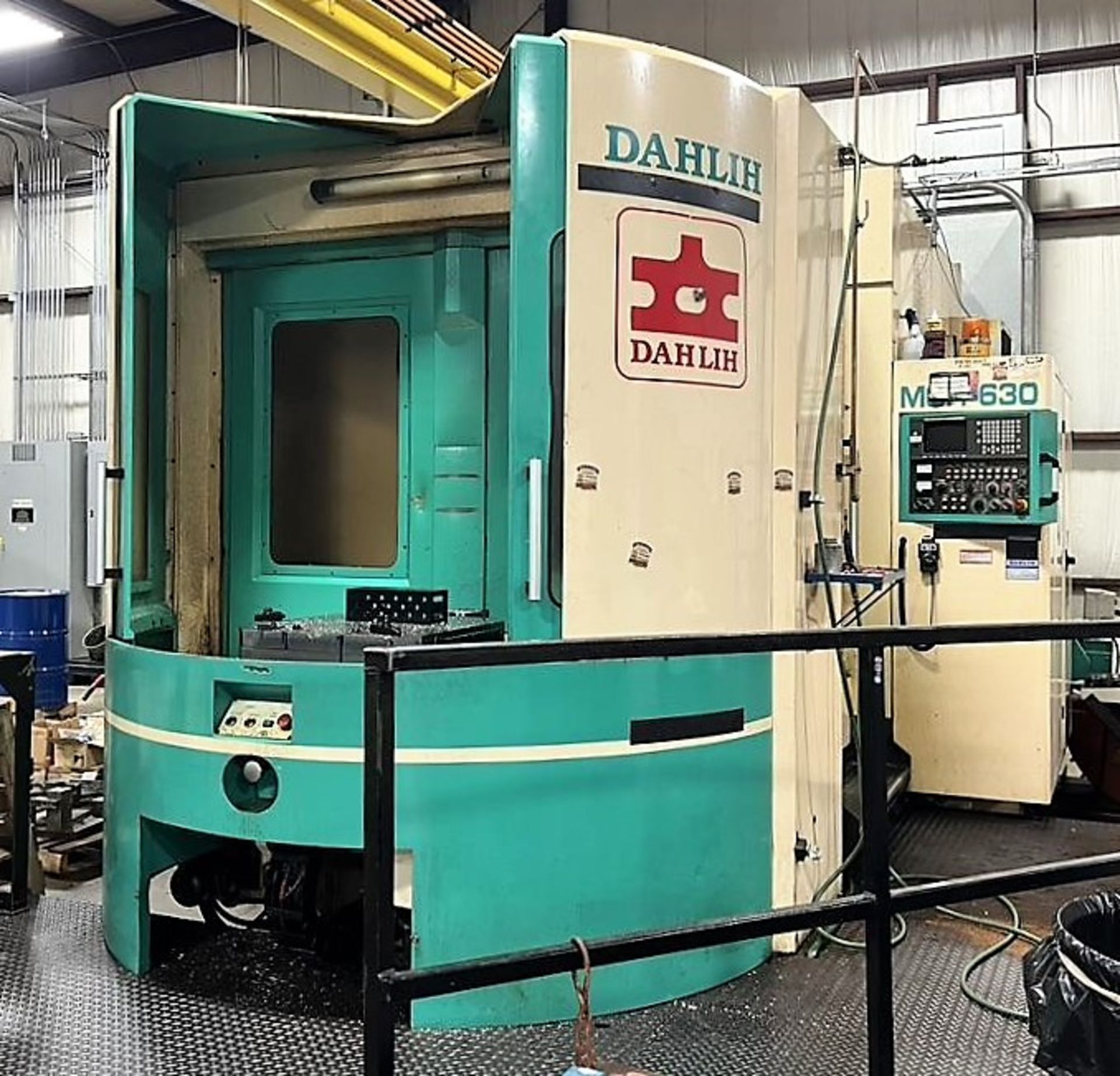 Dah Lih MCH-630 CNC Horizontal Machining Center