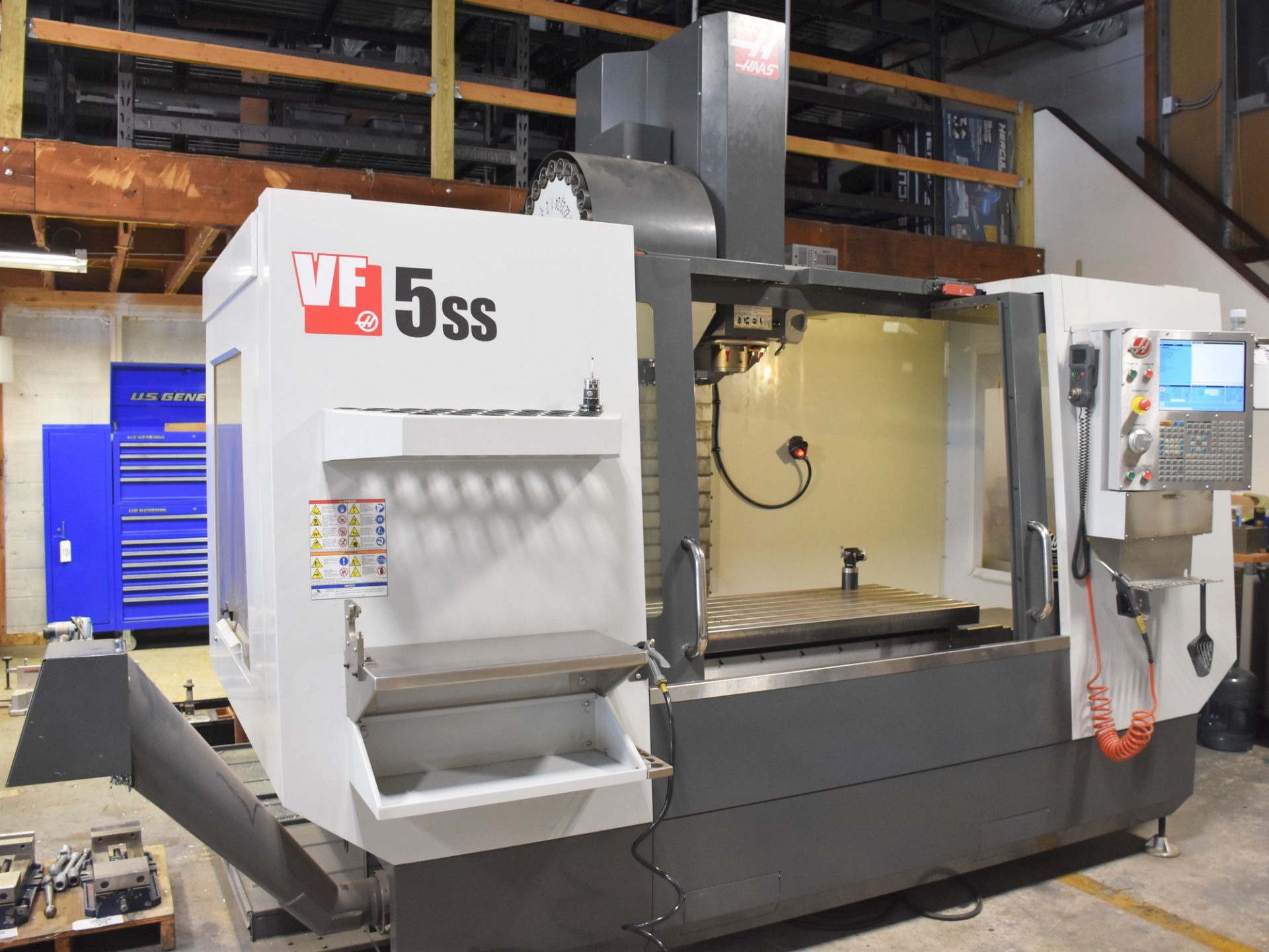 Haas VF-5SS CNC Vertical Machining Center, S/N 1122954 [2015] - Image 2 of 19