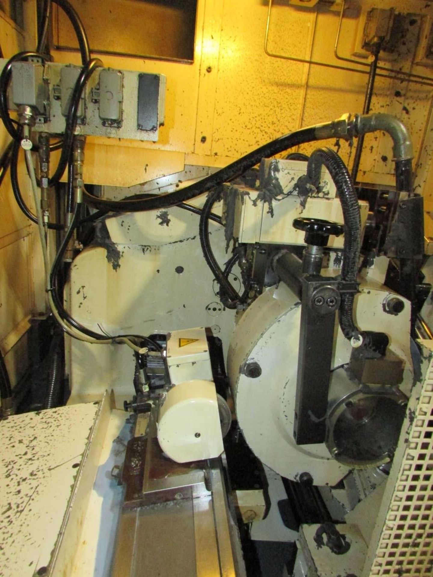 Reishauer RZ 362A CNC Gear Grinding Machine - Image 6 of 36