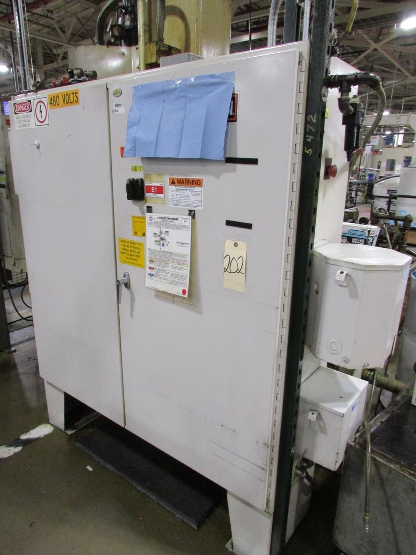 Universal Automatic Machine/ Engis Bore Finishing Systems 9825 16S 6-Spindle Single Column Vertical - Image 9 of 17