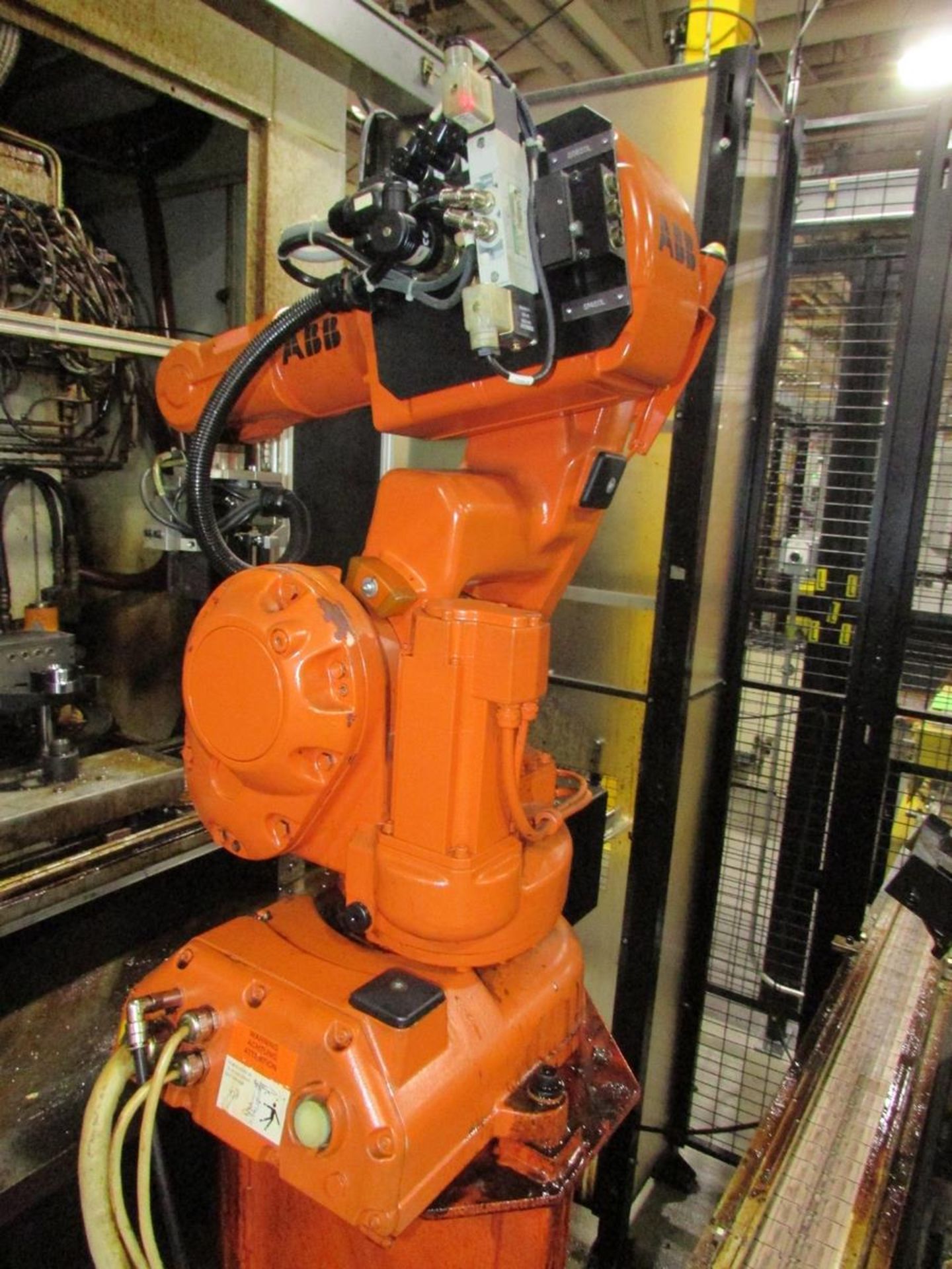 2005 ABB IRB 140 Type B M2000 6-Axis Robot - Image 5 of 11