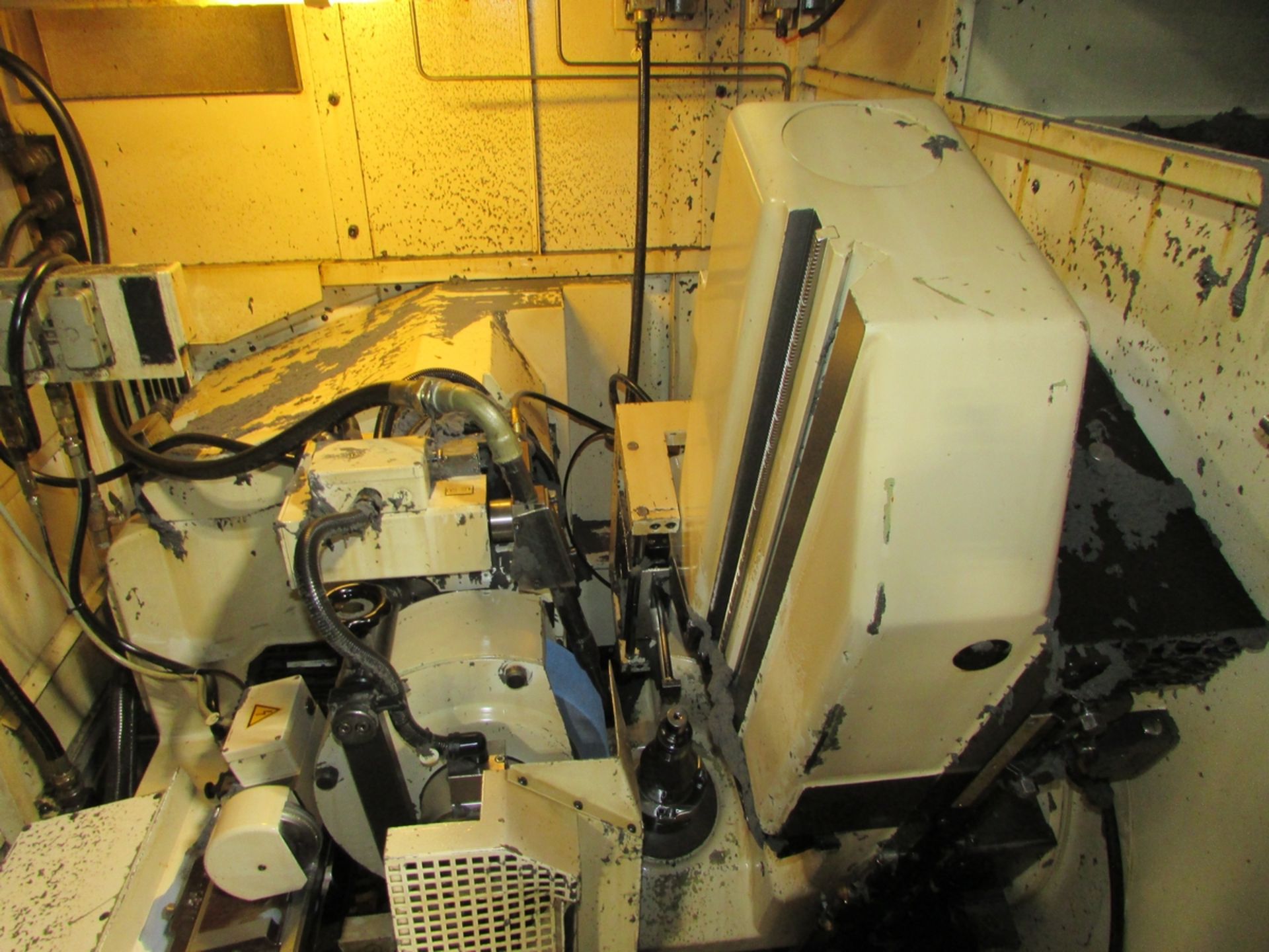Reishauer RZ 362A CNC Gear Grinding Machine - Image 9 of 36