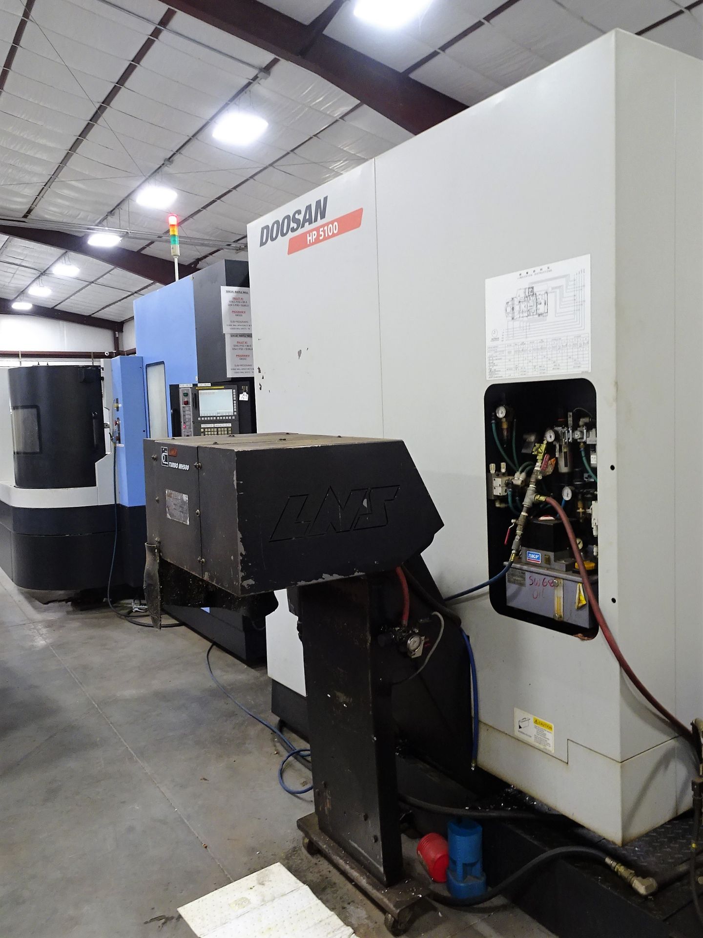 Doosan HP 5100/7APC CNC 4-Axis Horizontal Machining Center - Image 16 of 20