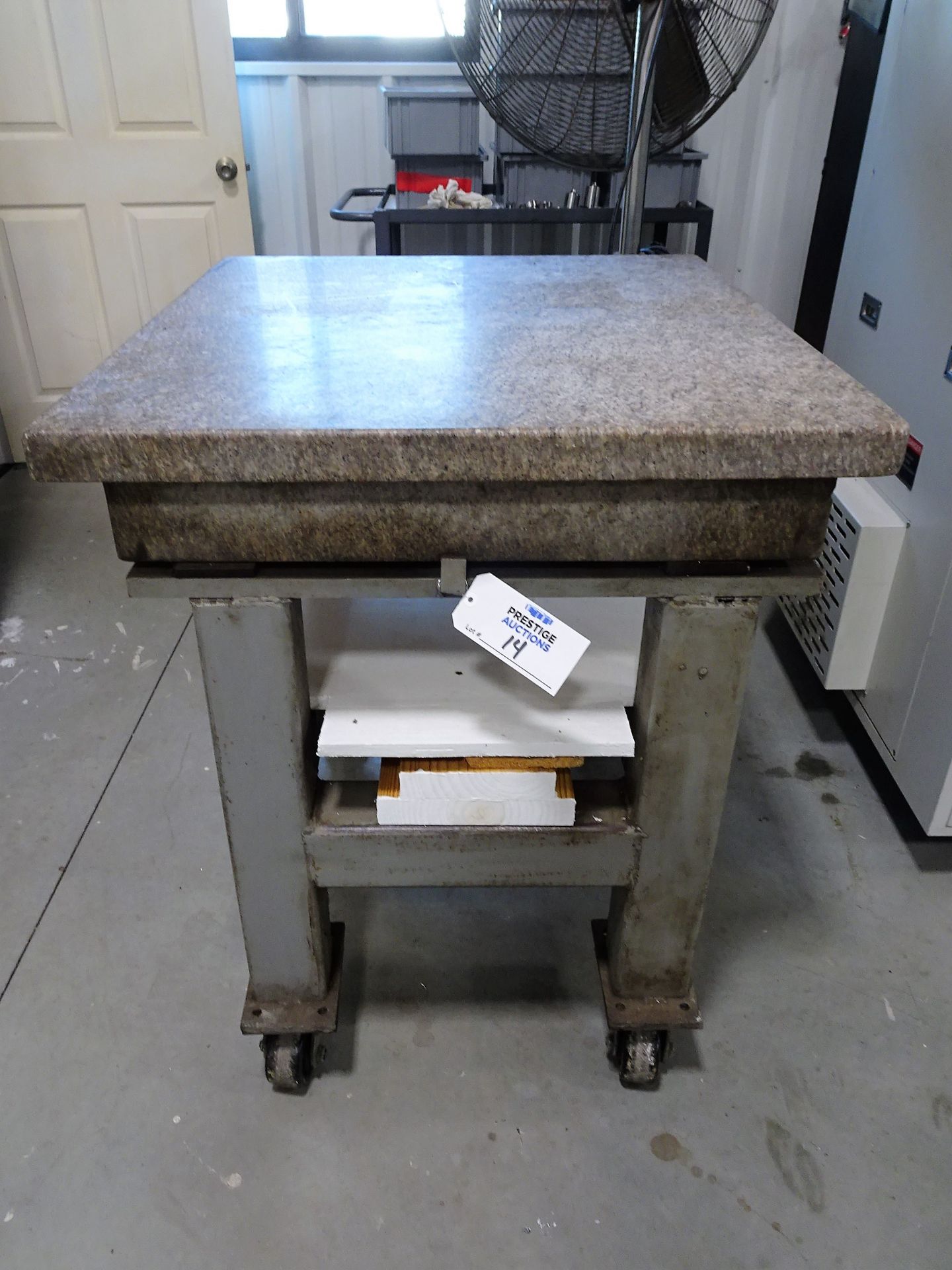 Granite Surface Plate With Mobile Table - Image 2 of 3