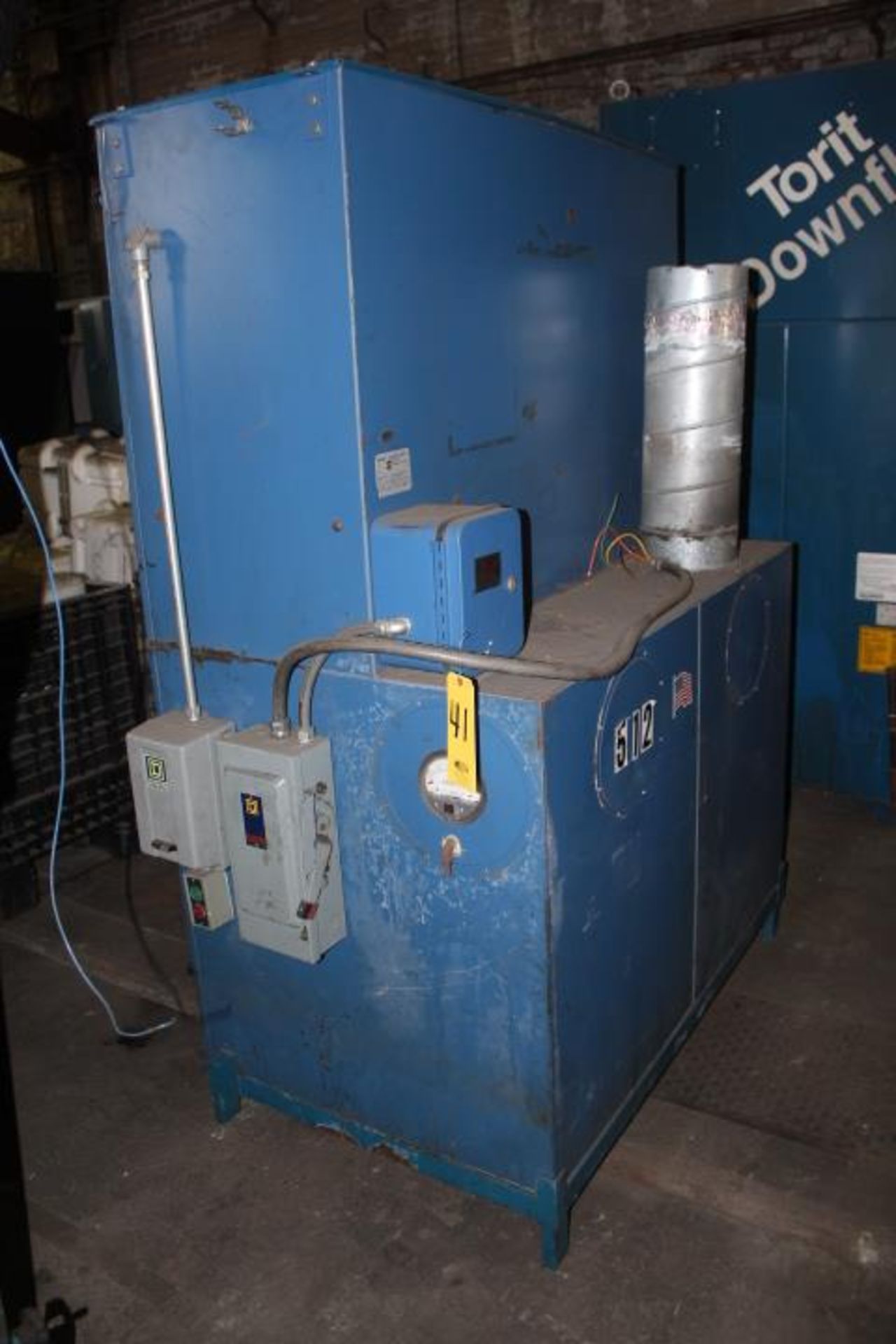 TORIT DONALDSON VIBRA SHAKE DUST COLLECTOR MODEL VS2400