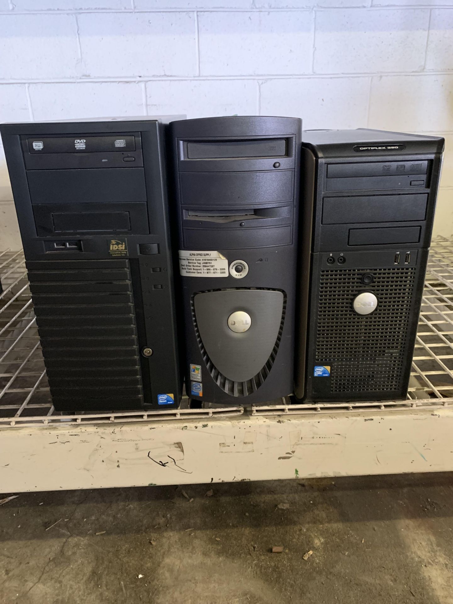 (2) PC TOWERS (CONDITION UNKNOWN) AND (1) ZION SERVER (EMPTY) - Image 2 of 2