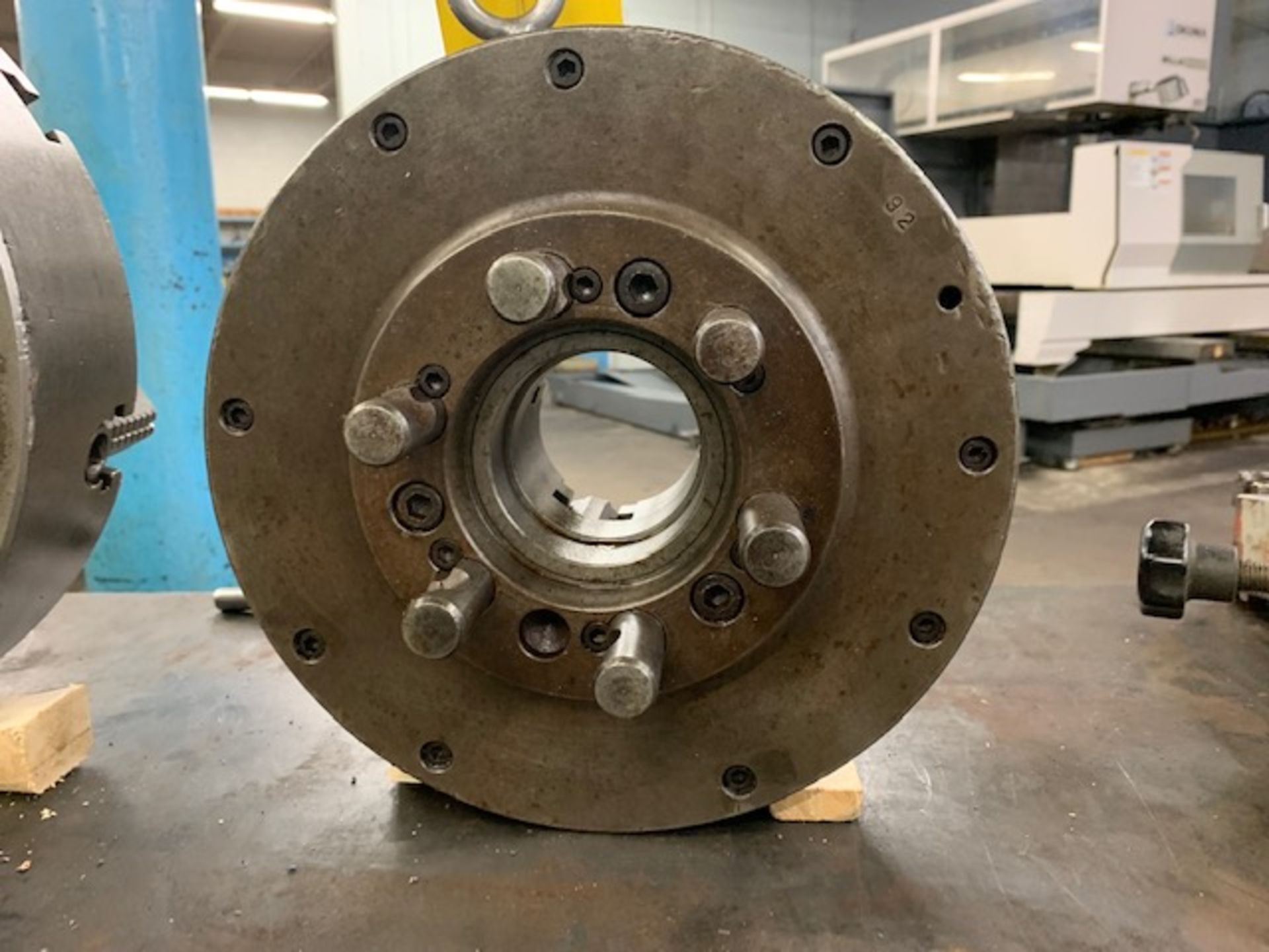 12 IN. 3-JAW CHUCK D1-6 CAMLOCK - Image 2 of 2