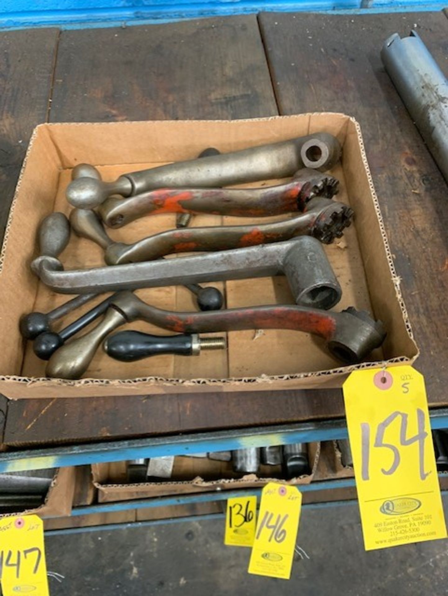 ASSORTED MILL HANDLES