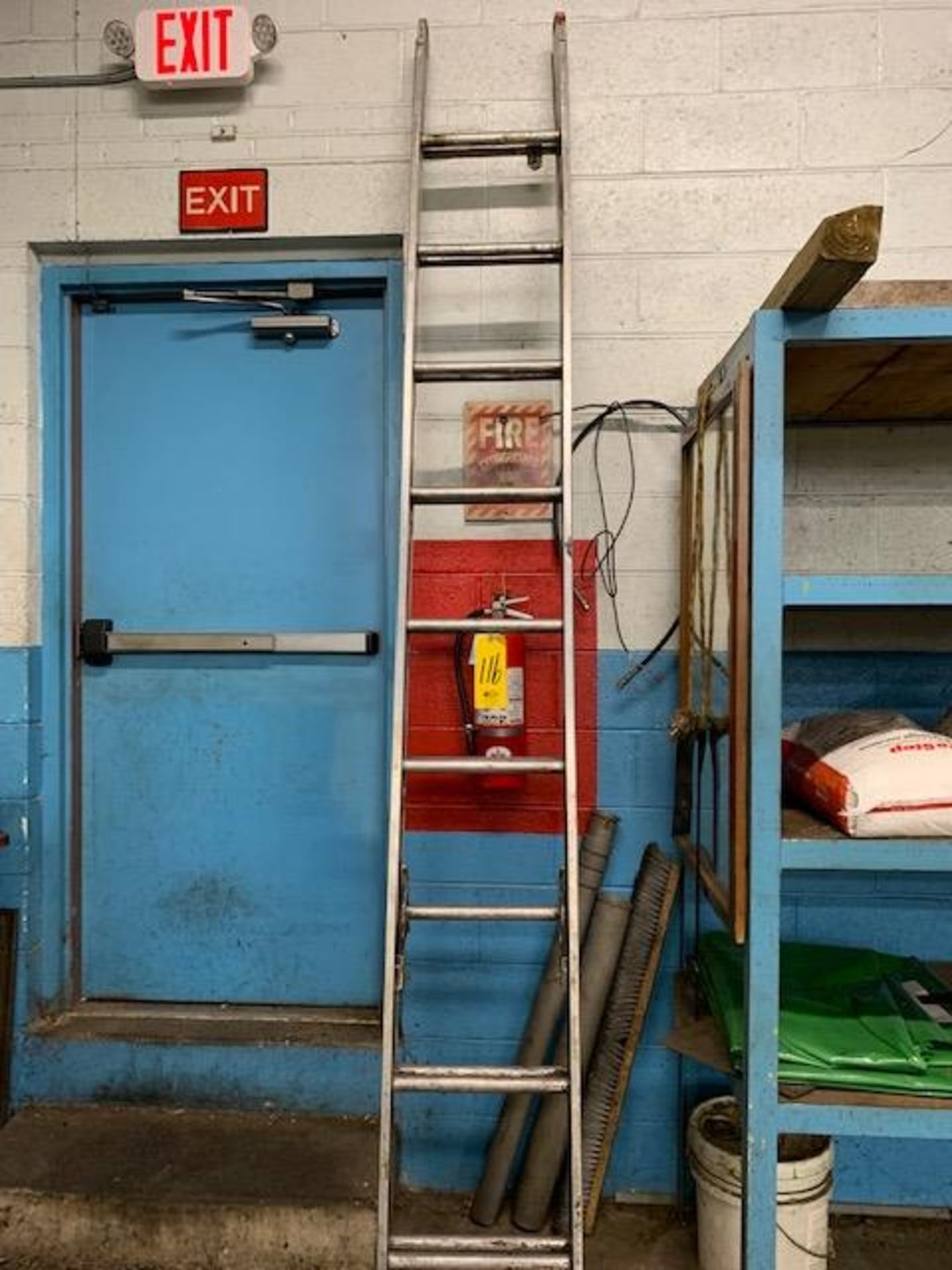 16 FT. LIGHT DUTY EXTENSION LADDER