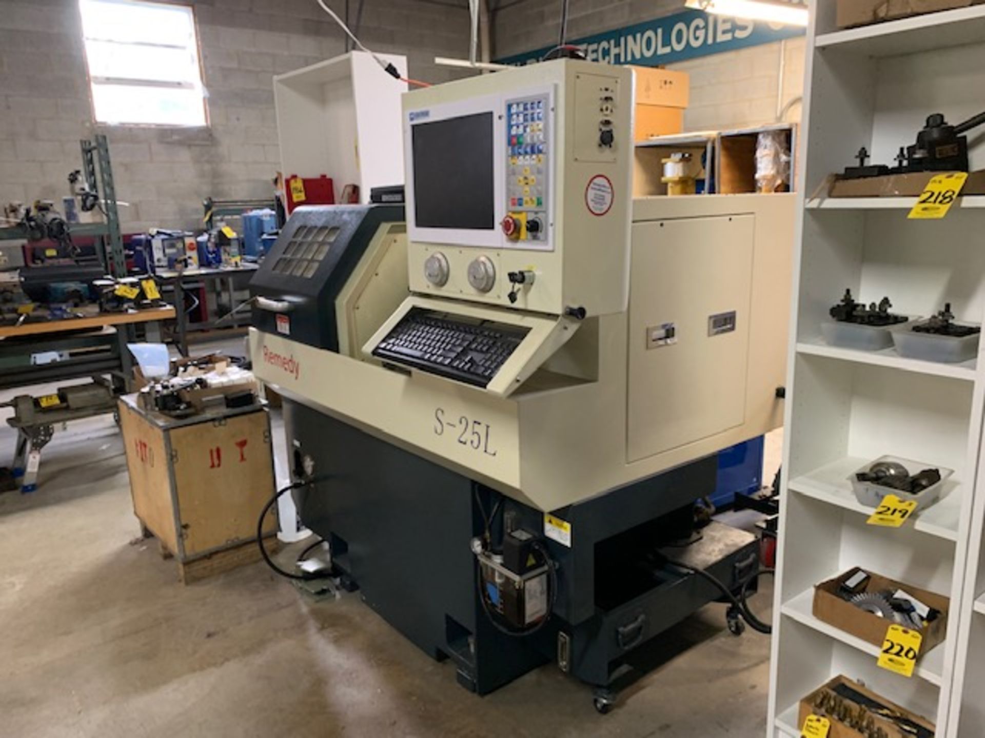 2018 REMEDY S-25L GANG STYLE CNC LATHE S/N 100161, CENTROID T400W CONTROL, 6,000 RPM SPDL... - Image 6 of 8