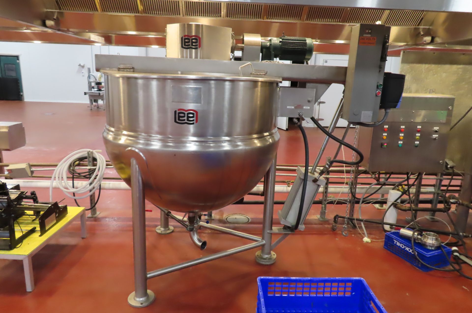 LEE (GROEN) 300DMT 300 GALLON DOUBLE MOTION JACKETED KETTLE, S/N 21926-2