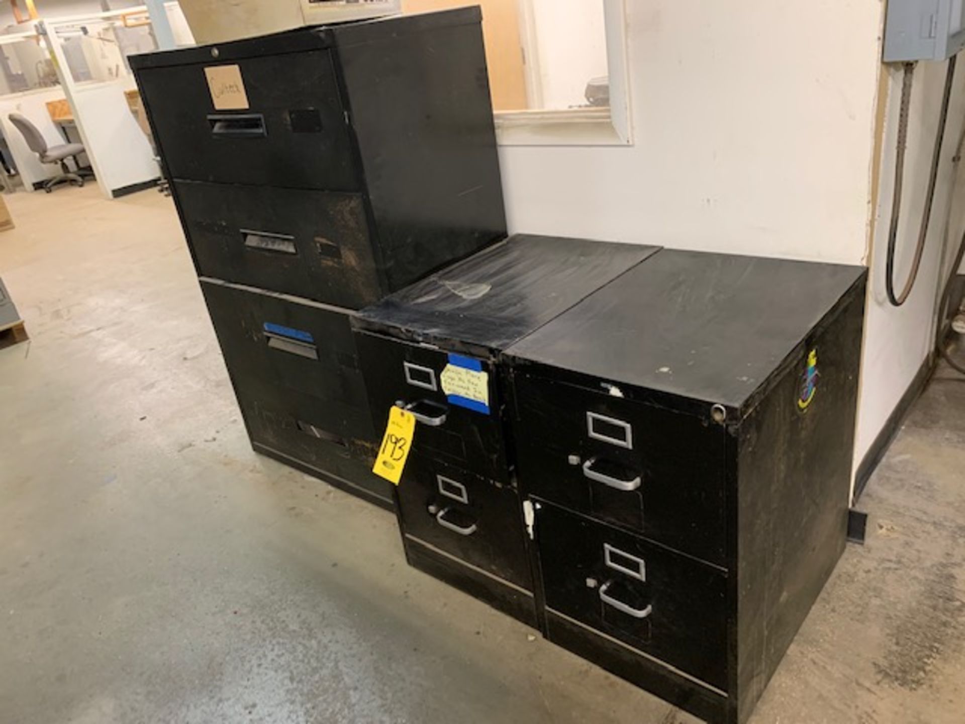 (2) 2 DRAWER LEGAL AND (1) 36 INCH 4 DRAWER LATERAL FILE CABINETS (NO CONTENTS) - Image 2 of 2
