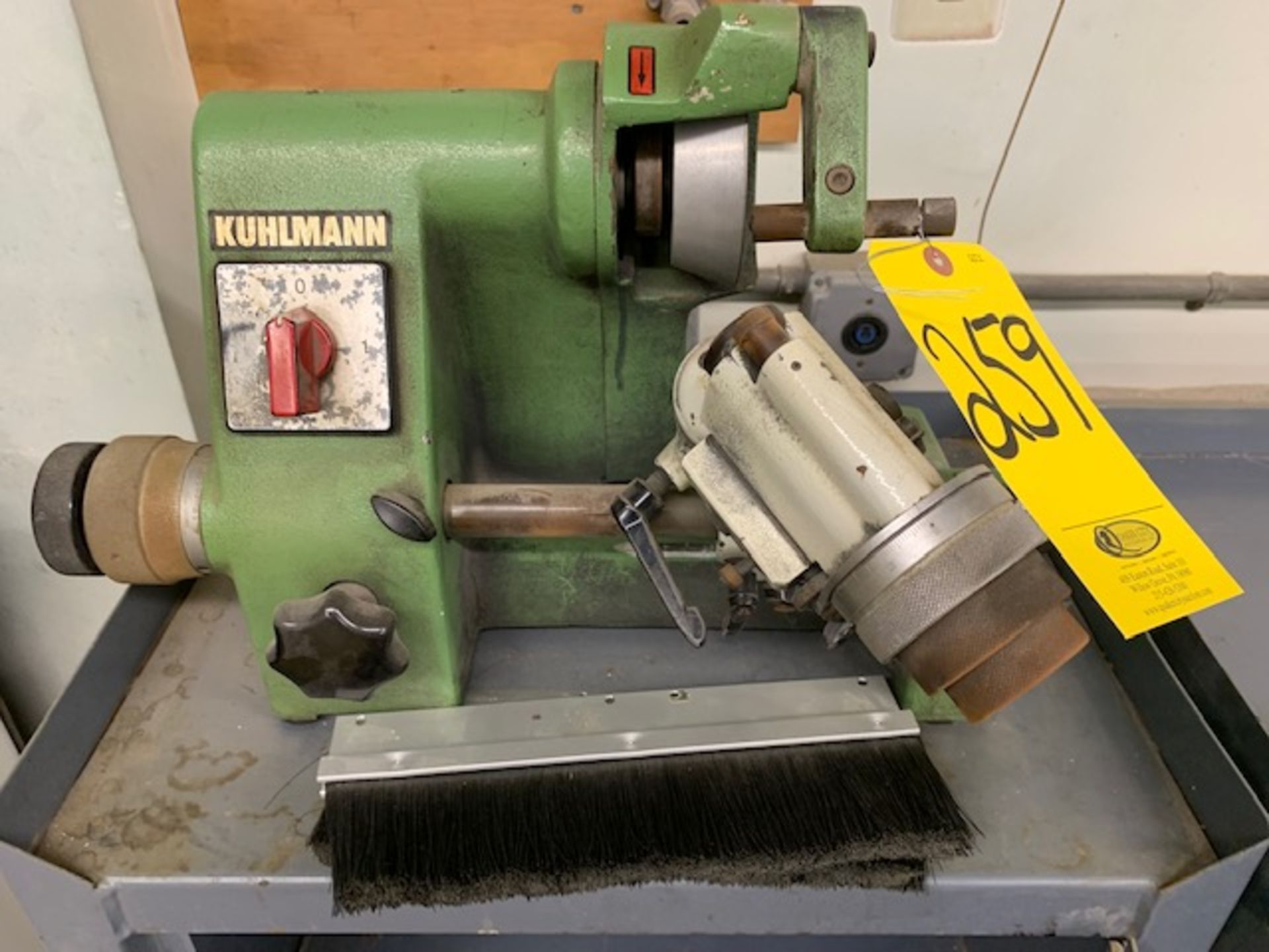 KUHLMANN SU 2 SINGLE LIP TOOL AND CUTTER GRINDER WITH COLLETS, CABINET, AND WHEELS, .04 IN.-.51...