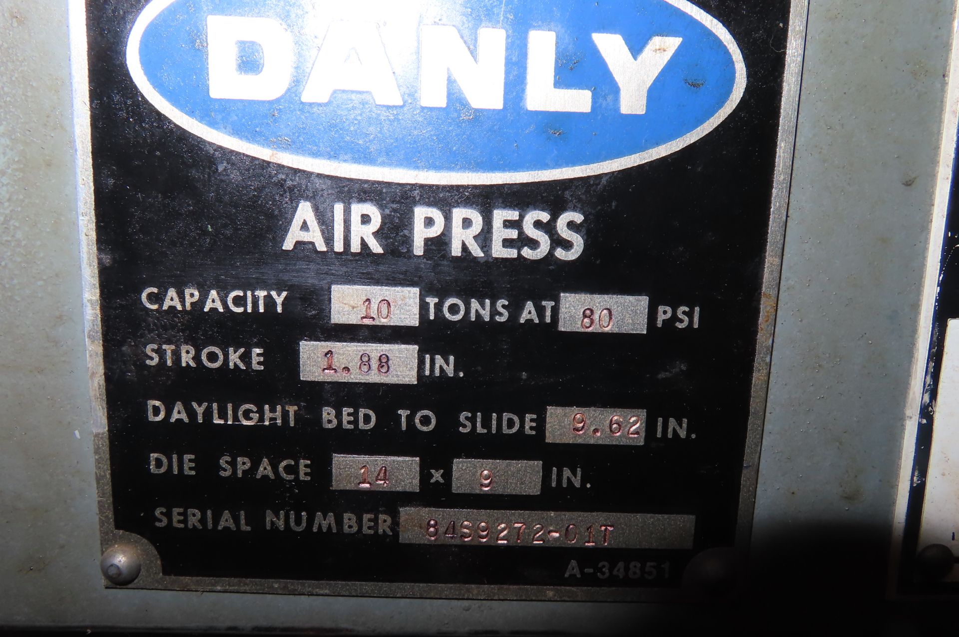 DANLY 10 TON AIR TOGGLE PRESS, S/N 84S9272-01T, 1.88 IN. STROKE, 9.62 DAYLIGHT, 9 IN. THROAT... - Image 4 of 7