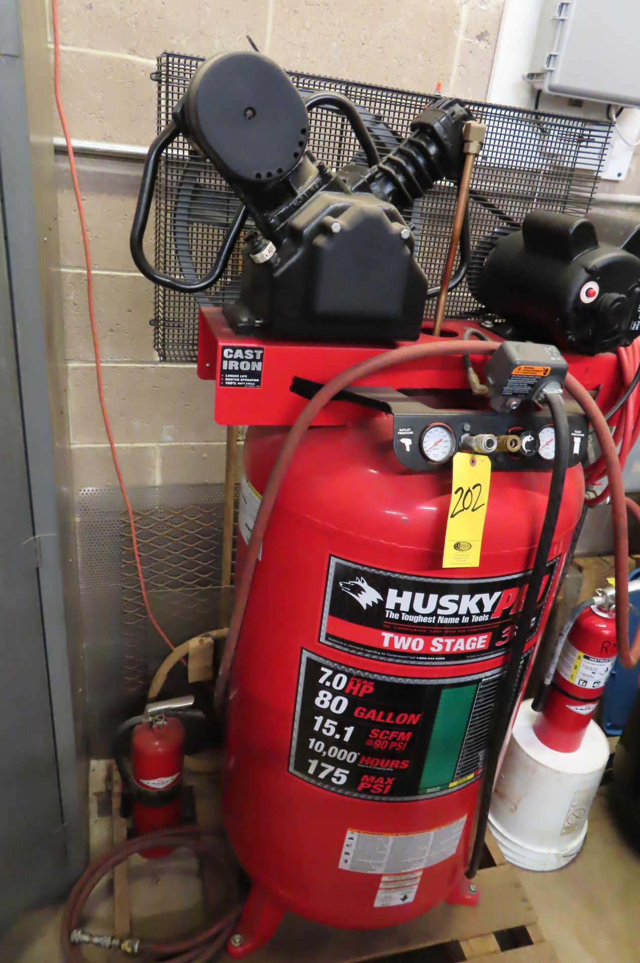HUSKY PRO TWO-STAGE UPRIGHT AIR COMPRESSOR, 7.0 HP, 80-GAL. TANK, 15.1 SCFM, 175 MAX PSI (VERY CLEAN