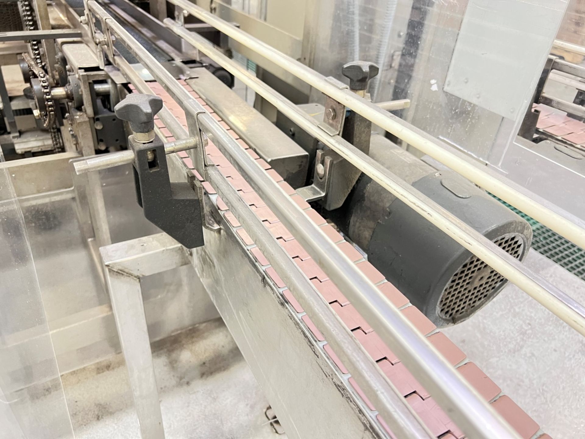 Bottle Conveyor Table Top Conveyor - Image 5 of 5