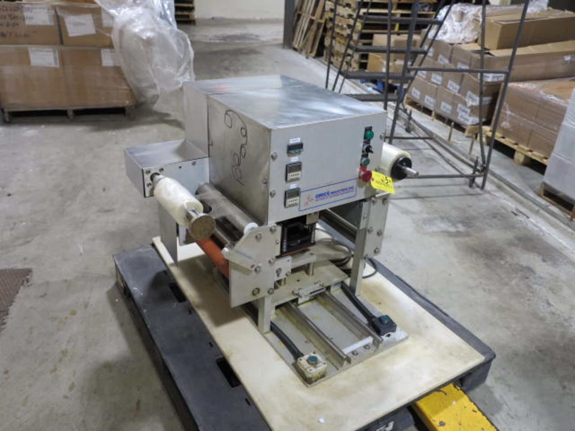 Orics M10 Manual Tray and Cup Sealing Machine - Image 9 of 9