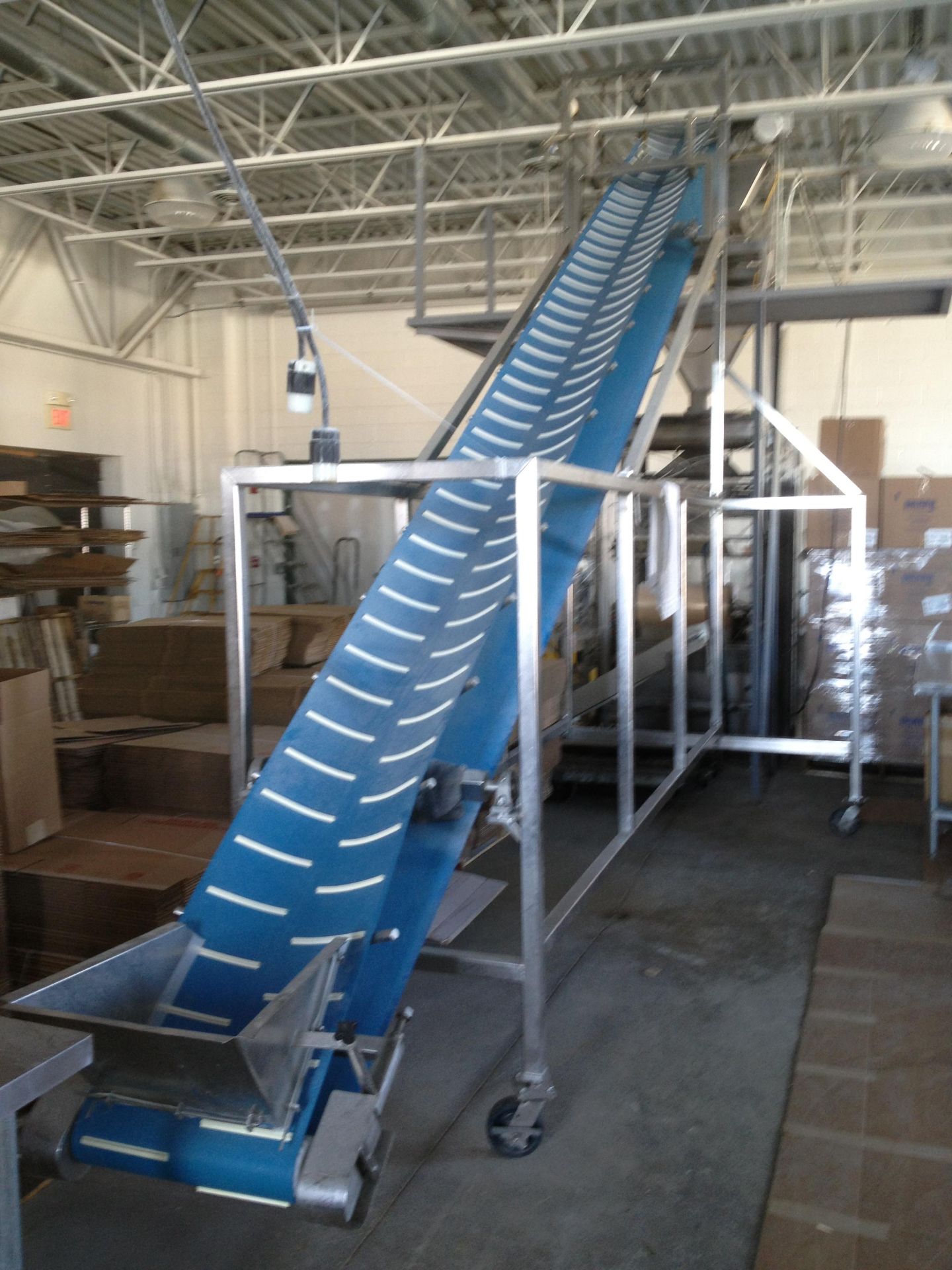 28' Long x 18" adjustable Height Mobile Trough Conveyor, F&R. All Stainless. .5HP Gear Motor